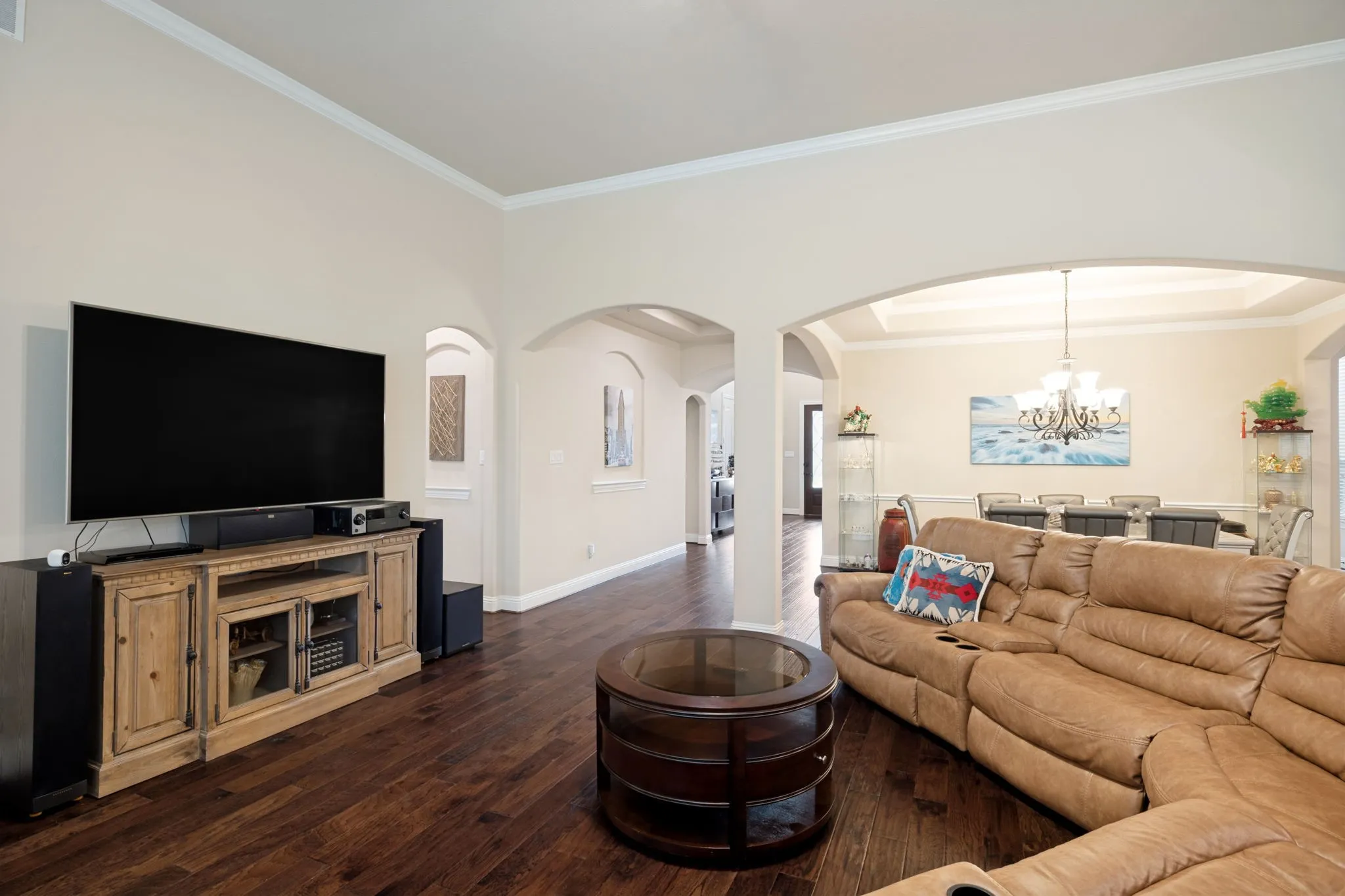 Single Family Residence For Sale in Dallas County , 9002 Forest Park Court, Rowlett, Texas 75089, 6 Bedroom, 6 Bathroom, 3 Garage spaces, 4,862 Sqft, built in 2016, mls#21390316, Real Estate Agent in Rowlett, Homes For Sale in Dallas county, Homes For Sale in Rowlett, Realtor in Rowlett Texas, Real Estate Brokerage Independent Realty Texas, Luminita Cordes Realtor