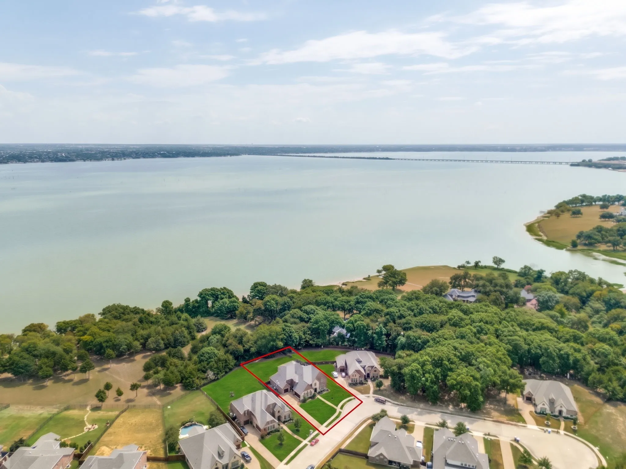 Single Family Residence For Sale in Dallas County , 9002 Forest Park Court, Rowlett, Texas 75089, 6 Bedroom, 6 Bathroom, 3 Garage spaces, 4,862 Sqft, built in 2016, mls#21390316, Real Estate Agent in Rowlett, Homes For Sale in Dallas county, Homes For Sale in Rowlett, Realtor in Rowlett Texas, Real Estate Brokerage Independent Realty Texas, Luminita Cordes Realtor
