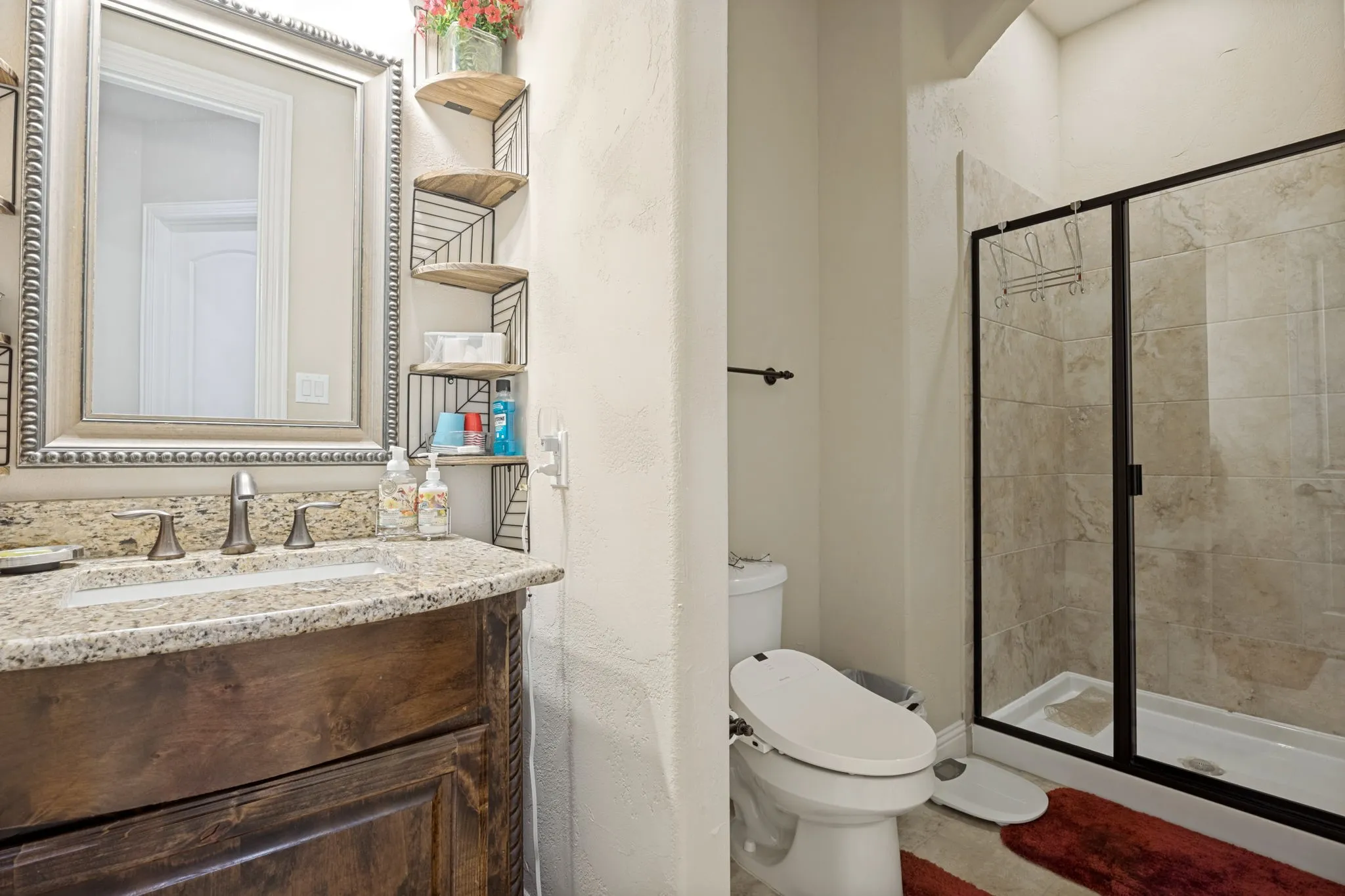 Single Family Residence For Sale in Dallas County , 9002 Forest Park Court, Rowlett, Texas 75089, 6 Bedroom, 6 Bathroom, 3 Garage spaces, 4,862 Sqft, built in 2016, mls#21390316, Real Estate Agent in Rowlett, Homes For Sale in Dallas county, Homes For Sale in Rowlett, Realtor in Rowlett Texas, Real Estate Brokerage Independent Realty Texas, Luminita Cordes Realtor