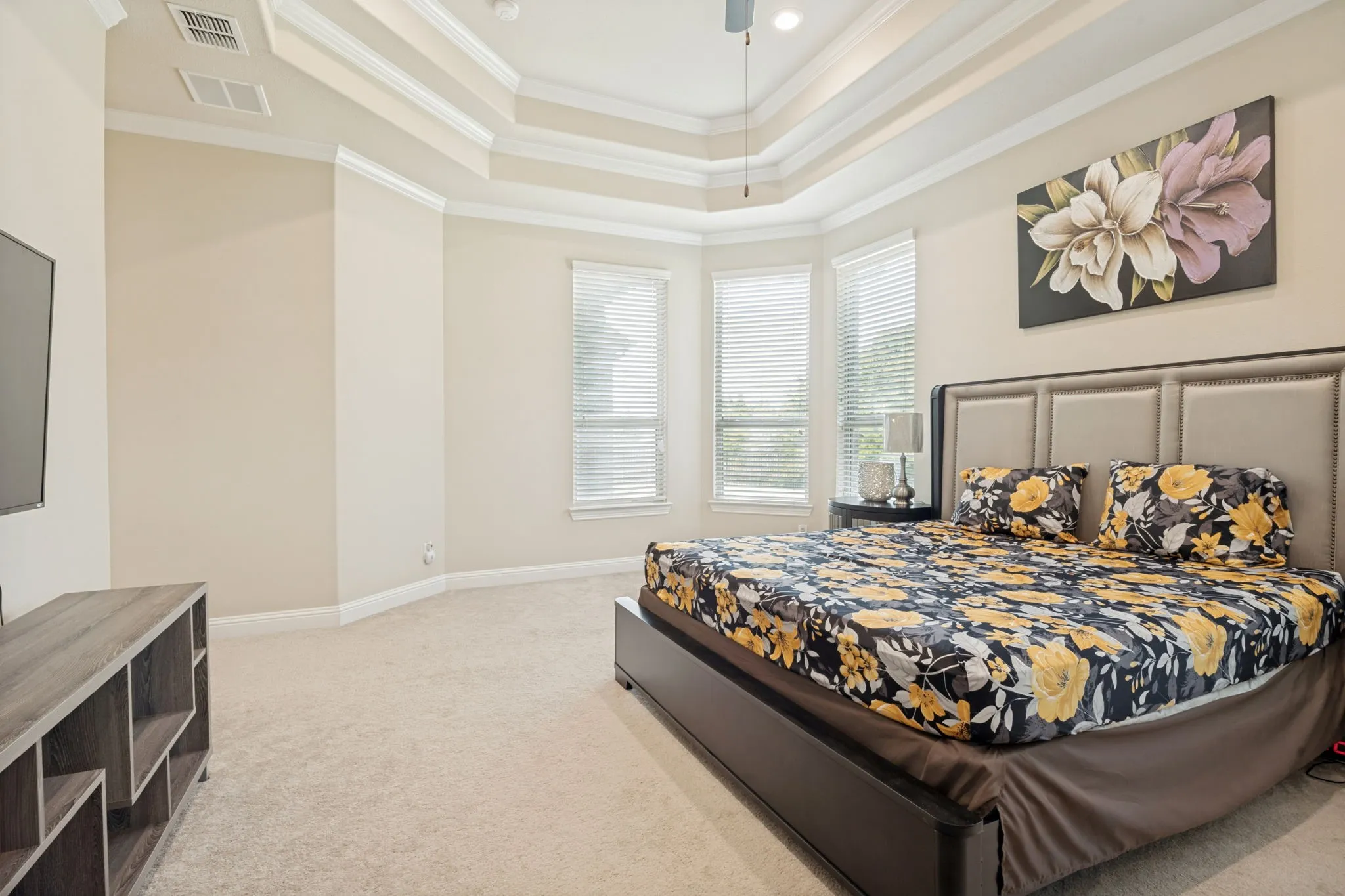 Single Family Residence For Sale in Dallas County , 9002 Forest Park Court, Rowlett, Texas 75089, 6 Bedroom, 6 Bathroom, 3 Garage spaces, 4,862 Sqft, built in 2016, mls#21390316, Real Estate Agent in Rowlett, Homes For Sale in Dallas county, Homes For Sale in Rowlett, Realtor in Rowlett Texas, Real Estate Brokerage Independent Realty Texas, Luminita Cordes Realtor