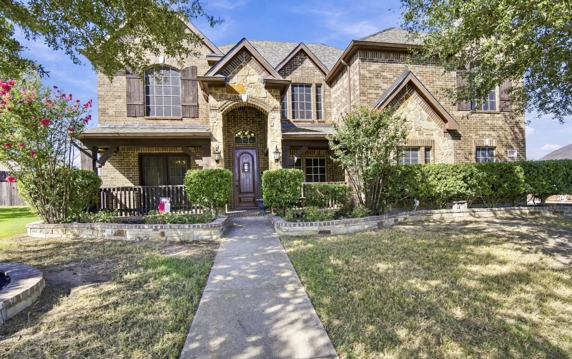 Single Family Residence For Sale