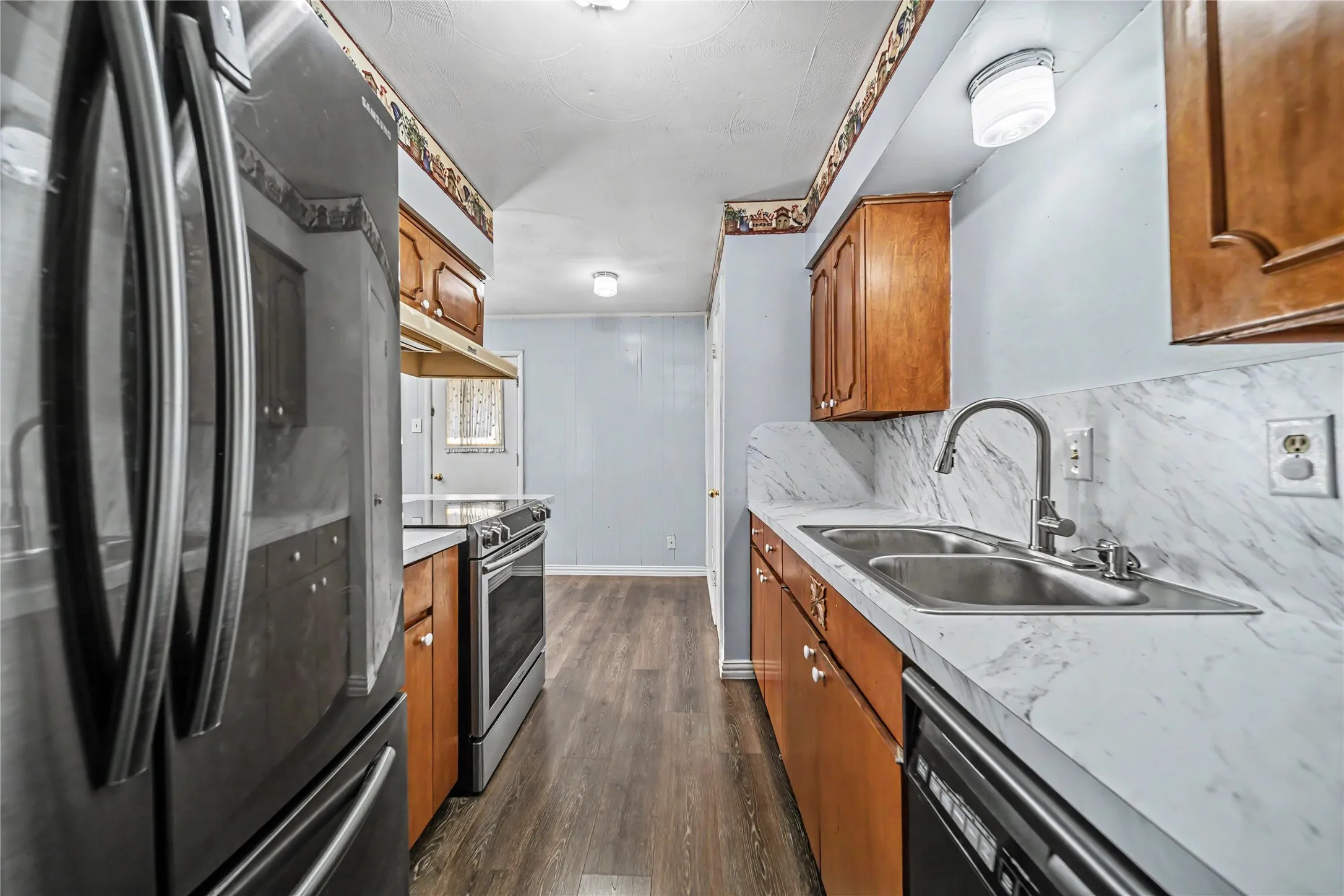 Single Family Residence For Sale in Dallas County , 1314 Glenville Drive, Garland, Texas 75042, 3 Bedroom, 2 Bathroom, 2 Garage spaces, 1,365 Sqft, built in 1964, mls#21389192, Real Estate Agent in Garland, Homes For Sale in Dallas county, Homes For Sale in Garland, Realtor in Garland Texas, Real Estate Brokerage Independent Realty Texas, Luminita Cordes Realtor