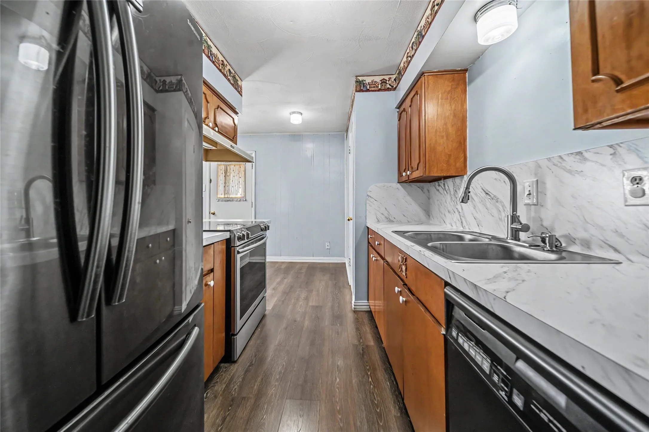 Single Family Residence For Sale in Dallas County , 1314 Glenville Drive, Garland, Texas 75042, 3 Bedroom, 2 Bathroom, 2 Garage spaces, 1,365 Sqft, built in 1964, mls#21389192, Real Estate Agent in Garland, Homes For Sale in Dallas county, Homes For Sale in Garland, Realtor in Garland Texas, Real Estate Brokerage Independent Realty Texas, Luminita Cordes Realtor
