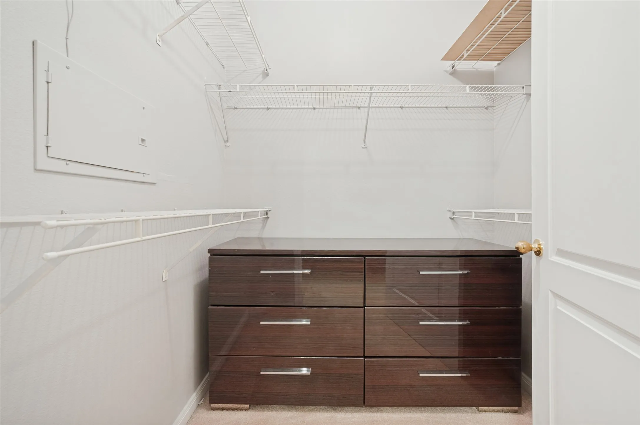 Condominium For Rent in Dallas County , 3225 Turtle Creek Boulevard 2104, Dallas, Texas 75219, 2 Bedroom, 2 Bathroom, 2 Garage spaces, 1,126 Sqft, built in 1998, mls#21380696, Real Estate Agent in Dallas, Homes For Rent in Dallas county, Homes For Rent in Dallas, Realtor in Dallas Texas, Real Estate Brokerage Independent Realty Texas, Luminita Cordes Realtor