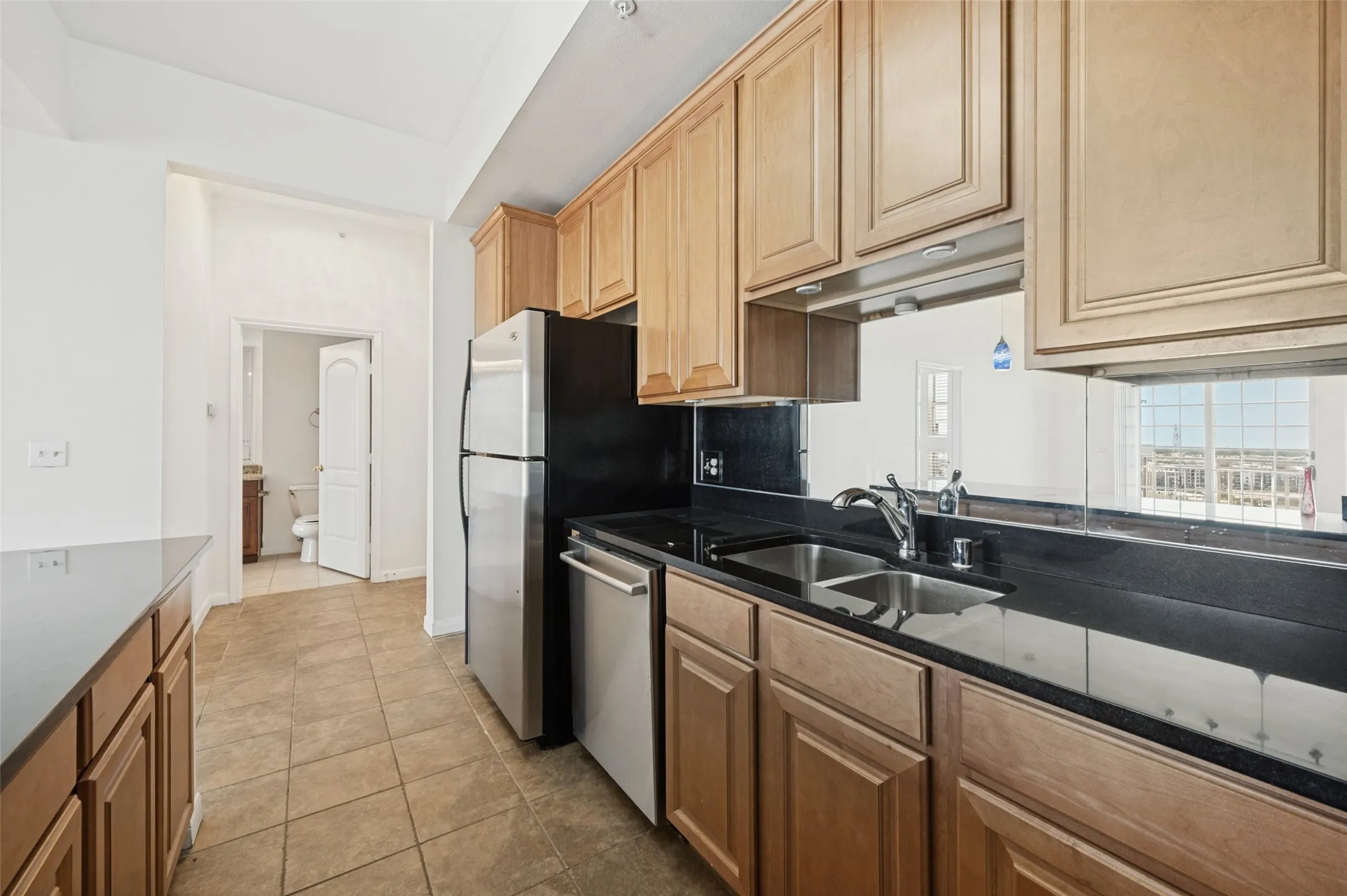 Condominium For Rent in Dallas County , 3225 Turtle Creek Boulevard 2104, Dallas, Texas 75219, 2 Bedroom, 2 Bathroom, 2 Garage spaces, 1,126 Sqft, built in 1998, mls#21380696, Real Estate Agent in Dallas, Homes For Rent in Dallas county, Homes For Rent in Dallas, Realtor in Dallas Texas, Real Estate Brokerage Independent Realty Texas, Luminita Cordes Realtor