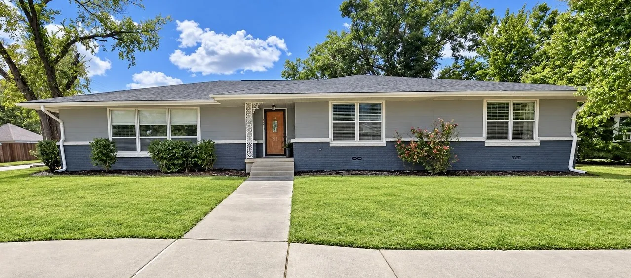 Single Family Residence For Sale