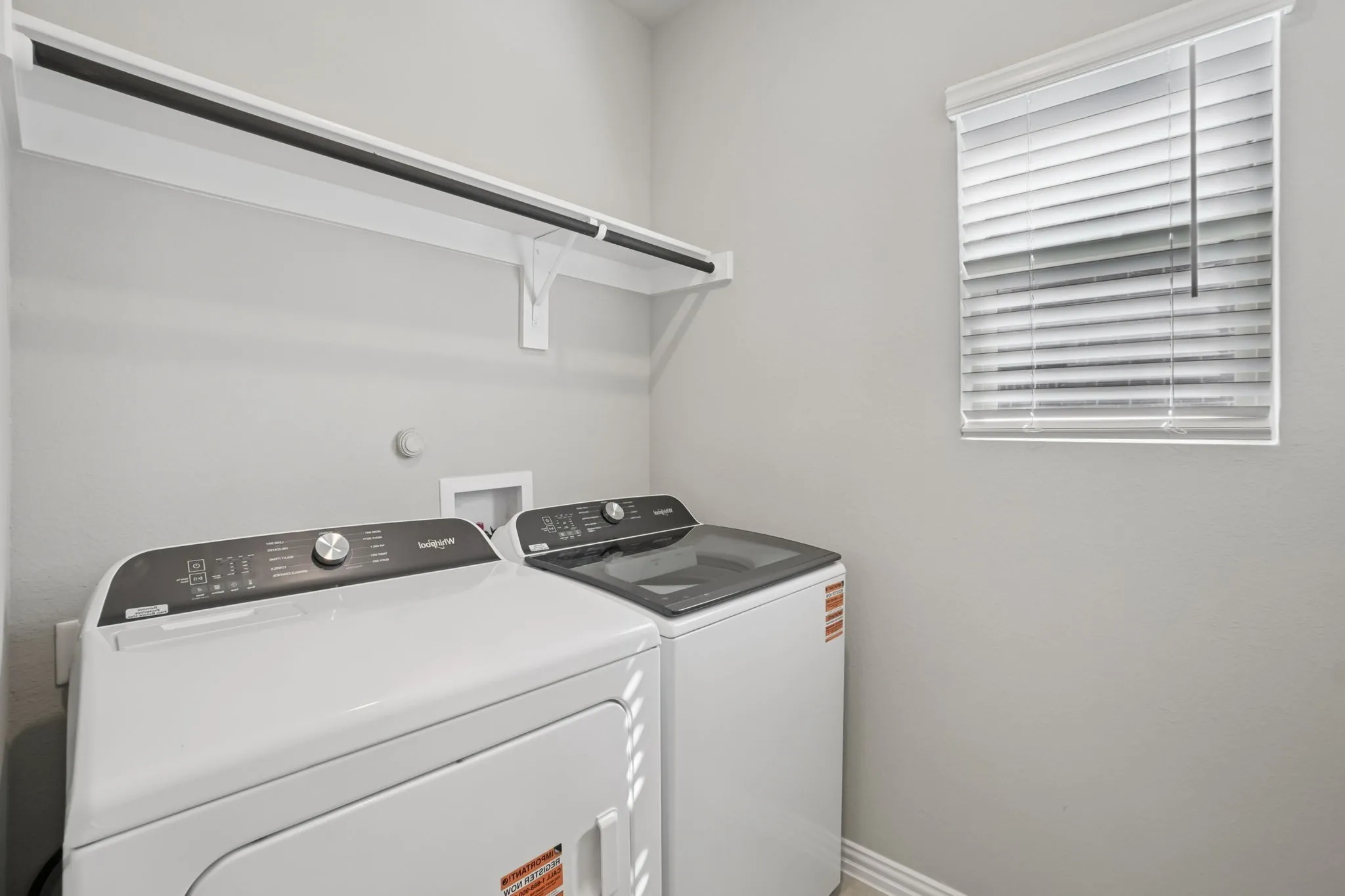  Photo is not of the actual home, but is an inspirational photo of builder’s model home and may depict options, furnishings, and/or decorator features that are not included.
