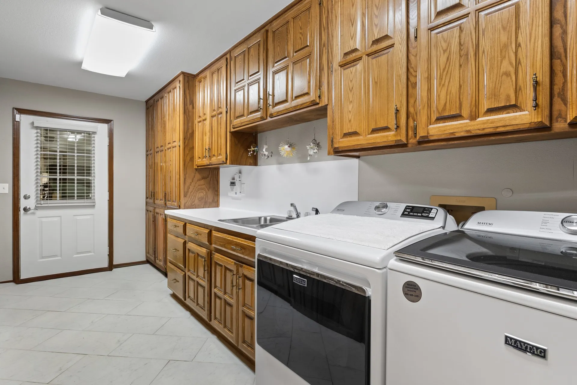 Single Family Residence For Sale in Camp County , 178 County Road 2137, Pittsburg, Texas 75686, 4 Bedroom, 4 Bathroom, 2 Garage spaces, 2,907 Sqft, built in 1988, mls#21386469, Real Estate Agent in Pittsburg, Homes For Sale in Camp county, Homes For Sale in Pittsburg, Realtor in Pittsburg Texas, Real Estate Brokerage Independent Realty Texas, Luminita Cordes Realtor