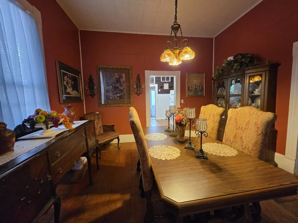 Single Family Residence For Sale in Johnson County , 736 N Robinson Street, Cleburne, Texas 76031, 2 Bedroom, 1 Bathroom, Garage spaces, 1,186 Sqft, built in 0, mls#21390384, Real Estate Agent in Cleburne, Homes For Sale in Johnson county, Homes For Sale in Cleburne, Realtor in Cleburne Texas, Real Estate Brokerage Independent Realty Texas, Luminita Cordes Realtor