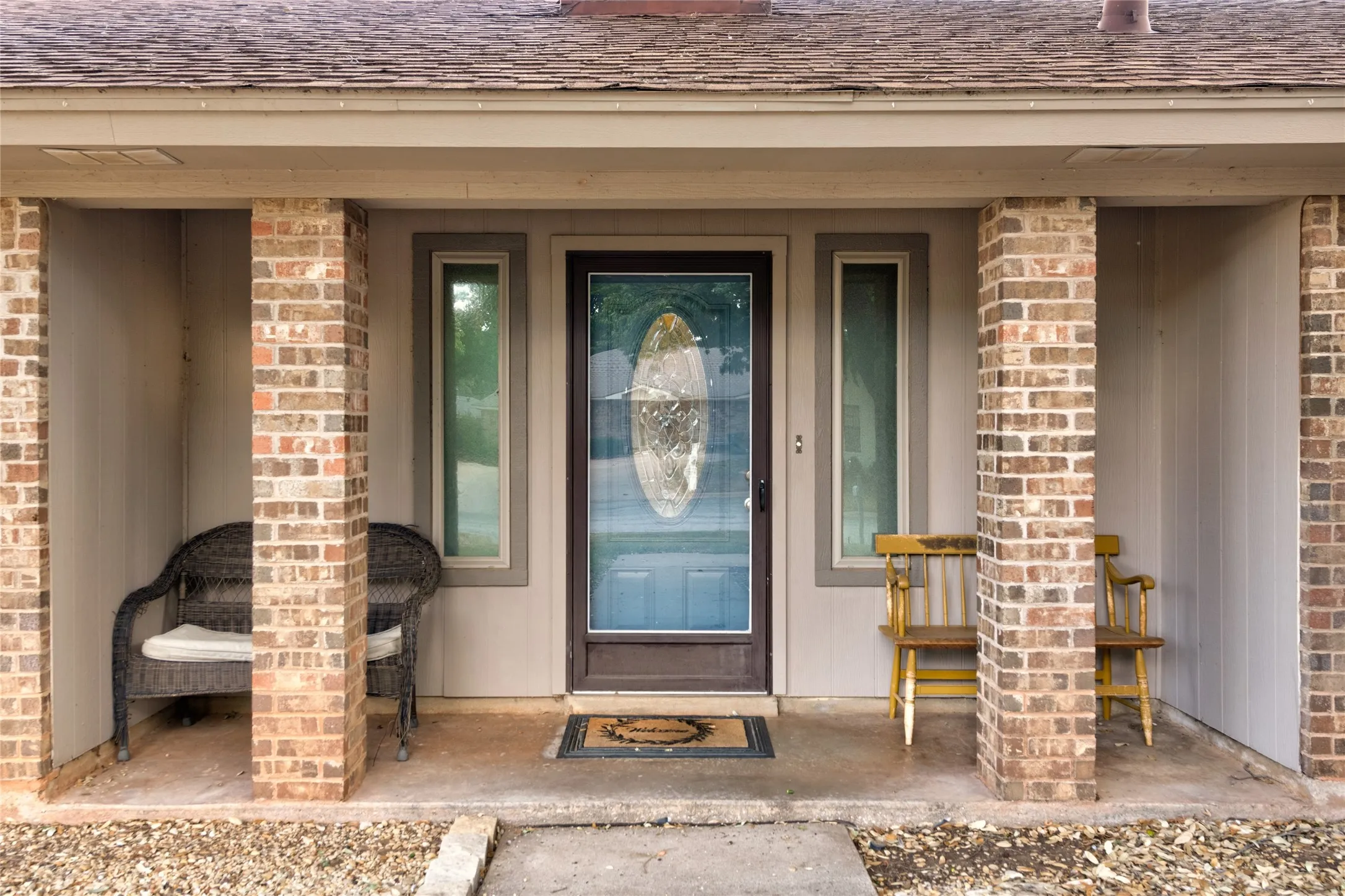 Single Family Residence For Sale in Taylor County , 5241 Meadowick Lane, Abilene, Texas 79606, 3 Bedroom, 2 Bathroom, 2 Garage spaces, 1,708 Sqft, built in 1982, mls#21389939, Real Estate Agent in Abilene, Homes For Sale in Taylor county, Homes For Sale in Abilene, Realtor in Abilene Texas, Real Estate Brokerage Independent Realty Texas, Luminita Cordes Realtor