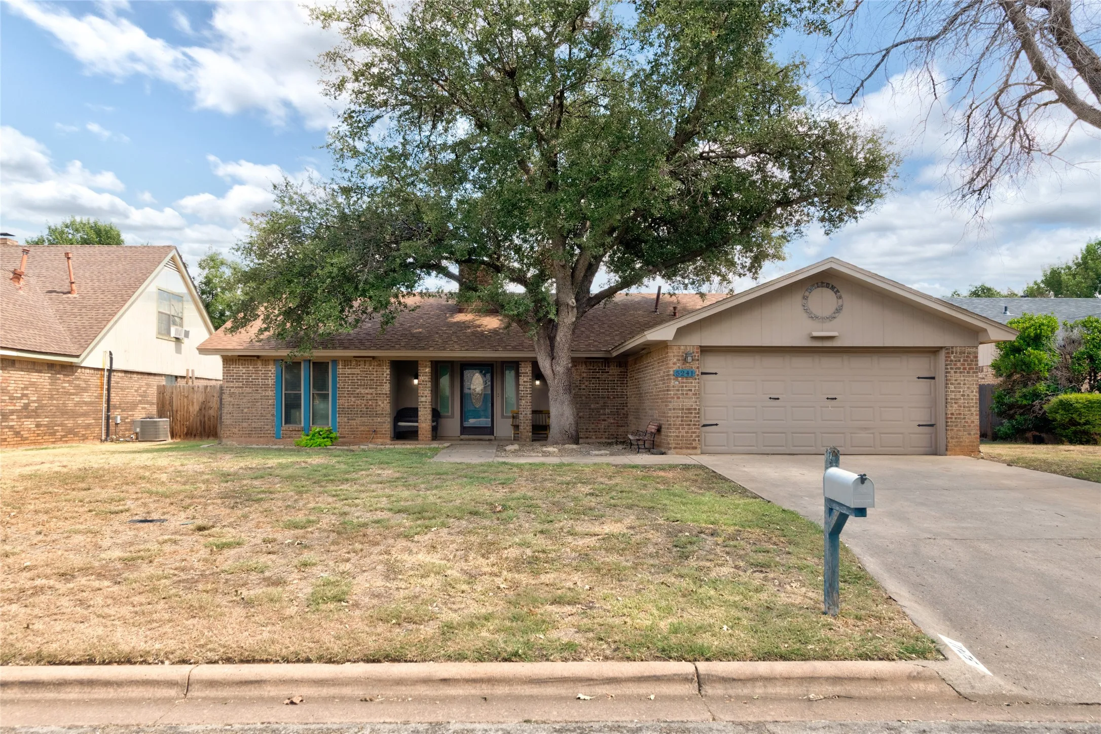 Single Family Residence For Sale