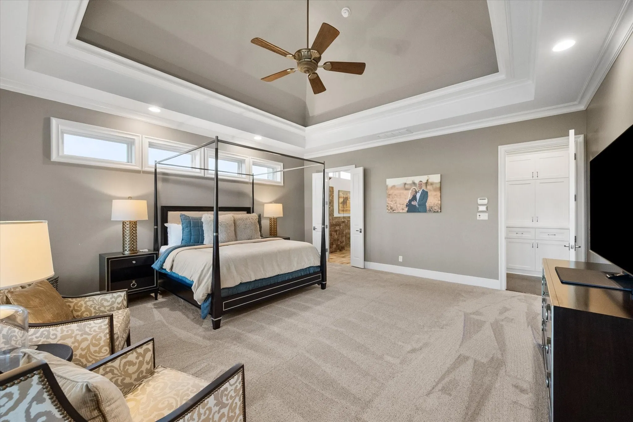 Single Family Residence For Sale in Johnson County , 10613 Kyle Circle, Burleson, Texas 76028, 5 Bedroom, 5 Bathroom, 3 Garage spaces, 5,667 Sqft, built in 2016, mls#21380120, Real Estate Agent in Burleson, Homes For Sale in Johnson county, Homes For Sale in Burleson, Realtor in Burleson Texas, Real Estate Brokerage Independent Realty Texas, Luminita Cordes Realtor