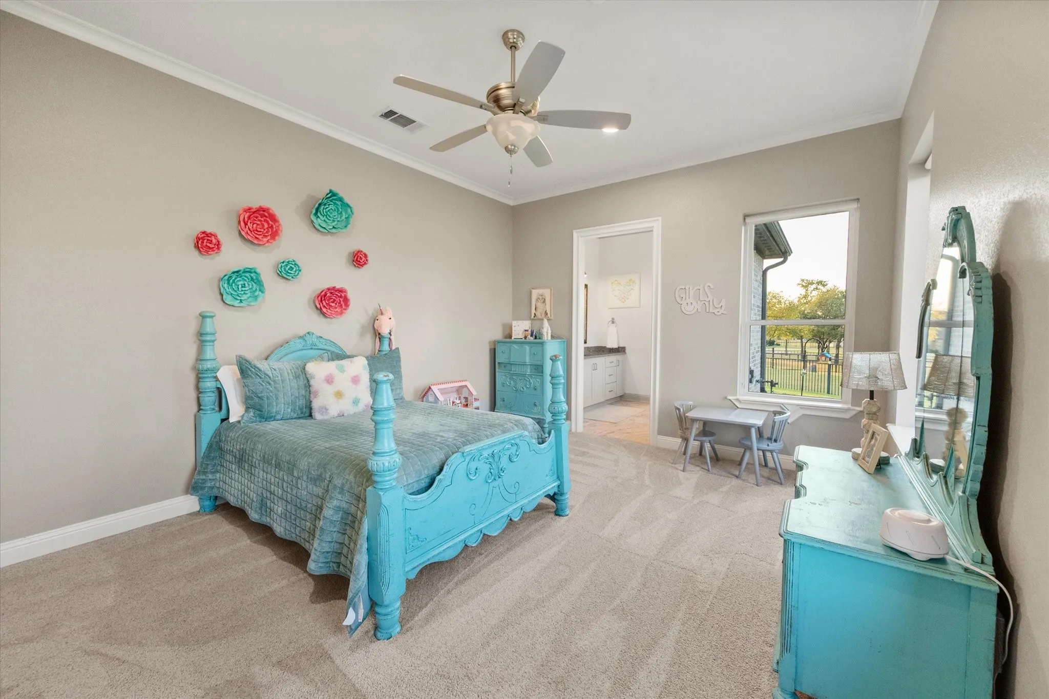 Single Family Residence For Sale in Johnson County , 10613 Kyle Circle, Burleson, Texas 76028, 5 Bedroom, 5 Bathroom, 3 Garage spaces, 5,667 Sqft, built in 2016, mls#21380120, Real Estate Agent in Burleson, Homes For Sale in Johnson county, Homes For Sale in Burleson, Realtor in Burleson Texas, Real Estate Brokerage Independent Realty Texas, Luminita Cordes Realtor
