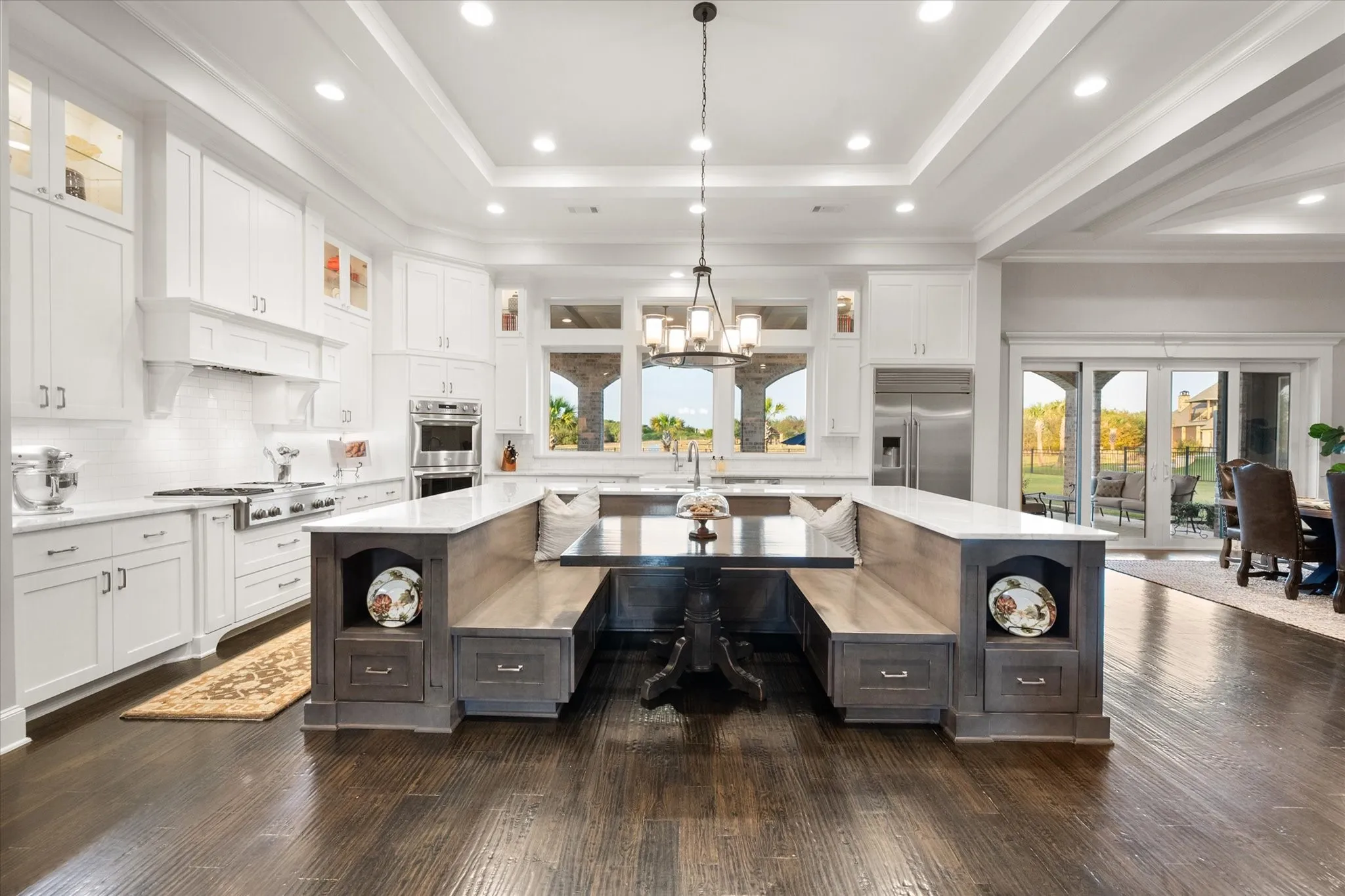 Single Family Residence For Sale in Johnson County , 10613 Kyle Circle, Burleson, Texas 76028, 5 Bedroom, 5 Bathroom, 3 Garage spaces, 5,667 Sqft, built in 2016, mls#21380120, Real Estate Agent in Burleson, Homes For Sale in Johnson county, Homes For Sale in Burleson, Realtor in Burleson Texas, Real Estate Brokerage Independent Realty Texas, Luminita Cordes Realtor