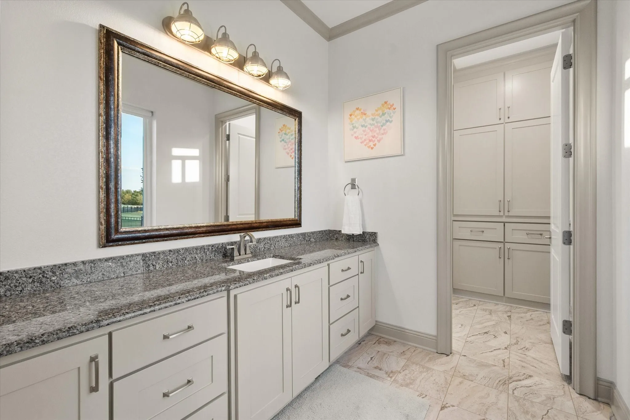 Single Family Residence For Sale in Johnson County , 10613 Kyle Circle, Burleson, Texas 76028, 5 Bedroom, 5 Bathroom, 3 Garage spaces, 5,667 Sqft, built in 2016, mls#21380120, Real Estate Agent in Burleson, Homes For Sale in Johnson county, Homes For Sale in Burleson, Realtor in Burleson Texas, Real Estate Brokerage Independent Realty Texas, Luminita Cordes Realtor