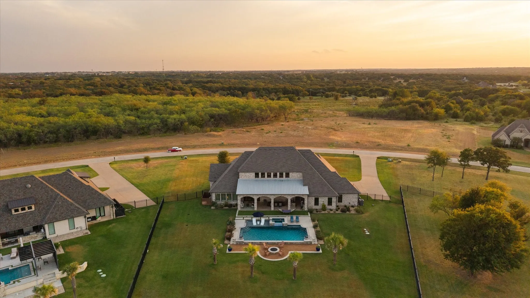 Single Family Residence For Sale in Johnson County , 10613 Kyle Circle, Burleson, Texas 76028, 5 Bedroom, 5 Bathroom, 3 Garage spaces, 5,667 Sqft, built in 2016, mls#21380120, Real Estate Agent in Burleson, Homes For Sale in Johnson county, Homes For Sale in Burleson, Realtor in Burleson Texas, Real Estate Brokerage Independent Realty Texas, Luminita Cordes Realtor