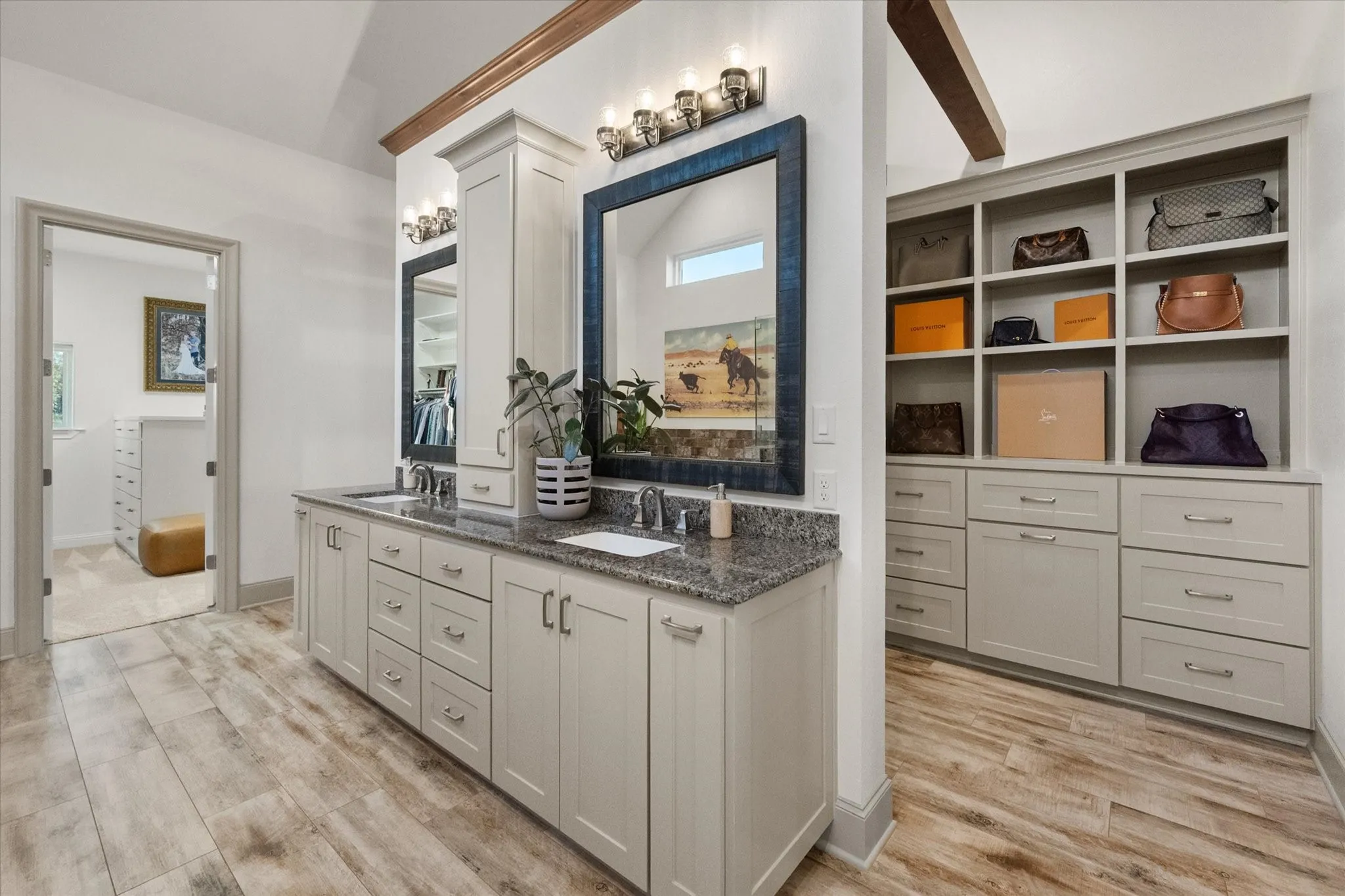 Single Family Residence For Sale in Johnson County , 10613 Kyle Circle, Burleson, Texas 76028, 5 Bedroom, 5 Bathroom, 3 Garage spaces, 5,667 Sqft, built in 2016, mls#21380120, Real Estate Agent in Burleson, Homes For Sale in Johnson county, Homes For Sale in Burleson, Realtor in Burleson Texas, Real Estate Brokerage Independent Realty Texas, Luminita Cordes Realtor