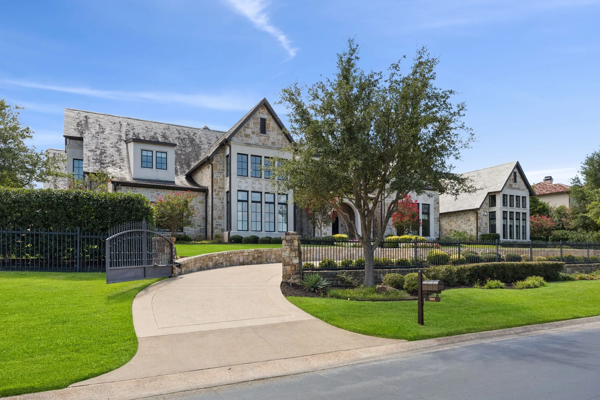 Single Family Residence For Sale
