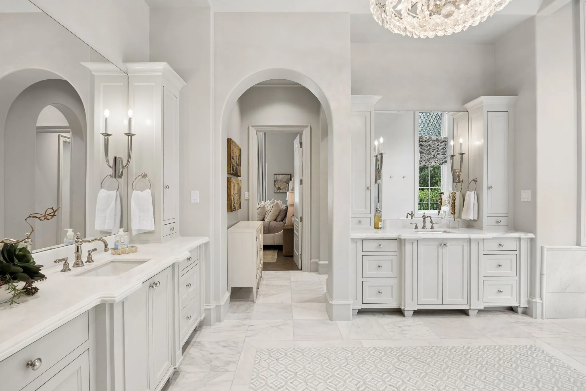 Single Family Residence For Sale in Tarrant County , 2001 Brazos Court, Westlake, Texas 76262, 5 Bedroom, 8 Bathroom, 5 Garage spaces, 8,959 Sqft, built in 2016, mls#21386182, Real Estate Agent in Westlake, Homes For Sale in Tarrant county, Homes For Sale in Westlake, Realtor in Westlake Texas, Real Estate Brokerage Independent Realty Texas, Luminita Cordes Realtor