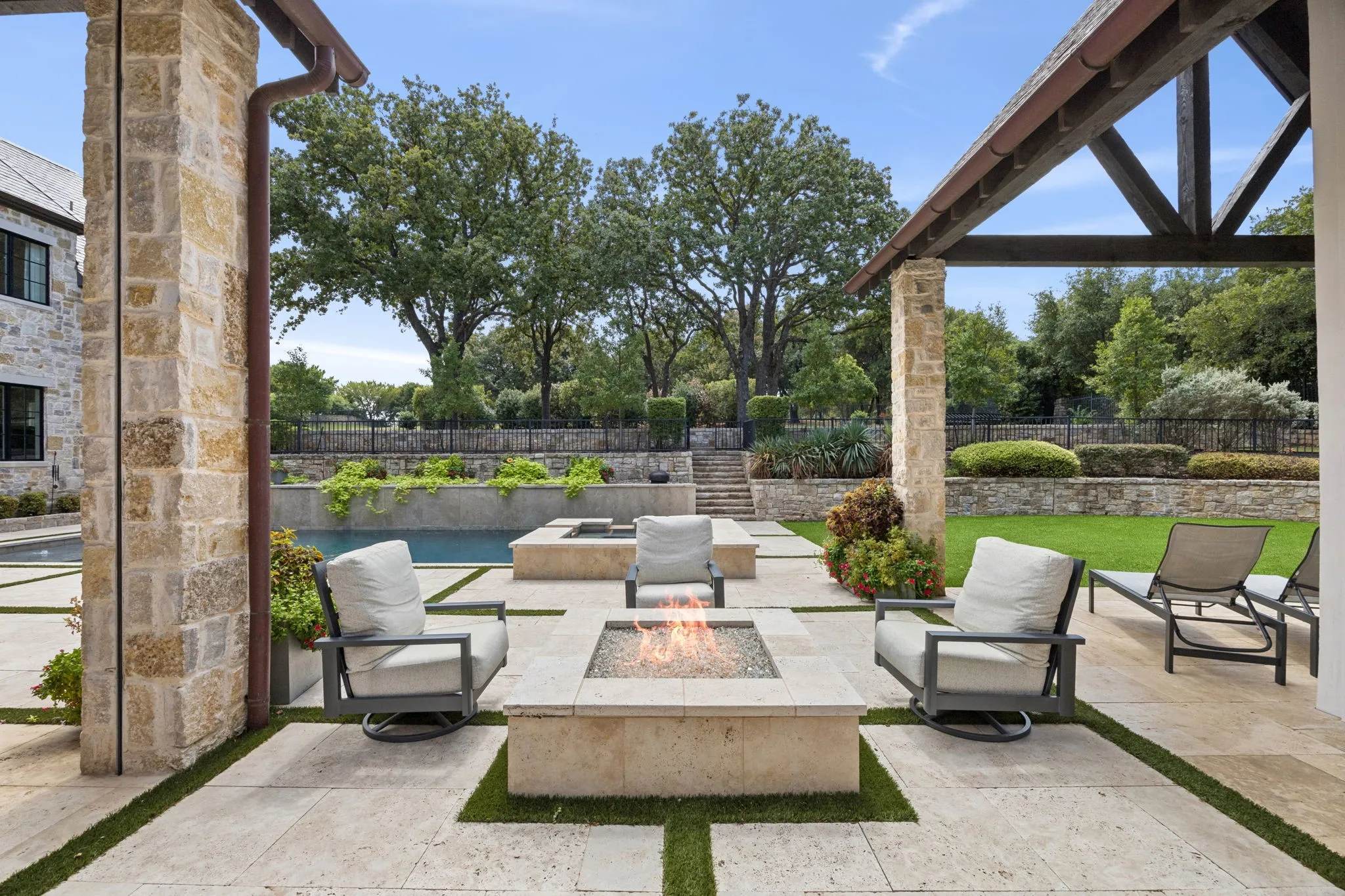 Single Family Residence For Sale in Tarrant County , 2001 Brazos Court, Westlake, Texas 76262, 5 Bedroom, 8 Bathroom, 5 Garage spaces, 8,959 Sqft, built in 2016, mls#21386182, Real Estate Agent in Westlake, Homes For Sale in Tarrant county, Homes For Sale in Westlake, Realtor in Westlake Texas, Real Estate Brokerage Independent Realty Texas, Luminita Cordes Realtor