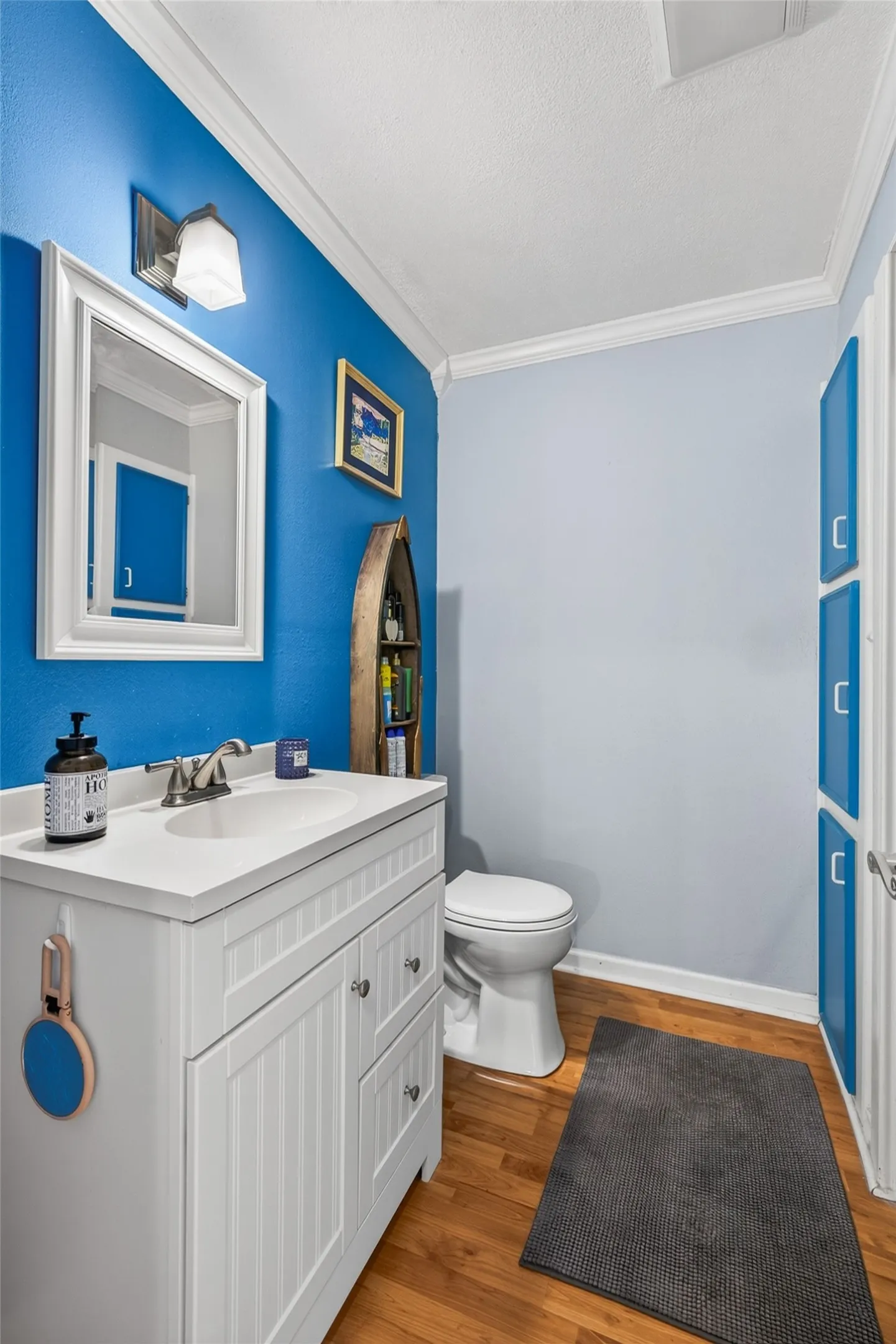 Single Family Residence For Sale in Henderson County , 109 Lilac Lane, Gun Barrel City, Texas 75156, 4 Bedroom, 3 Bathroom, 2 Garage spaces, 1,984 Sqft, built in 1966, mls#21386463, Real Estate Agent in Gun Barrel City, Homes For Sale in Henderson county, Homes For Sale in Gun Barrel City, Realtor in Gun Barrel City Texas, Real Estate Brokerage Independent Realty Texas, Luminita Cordes Realtor