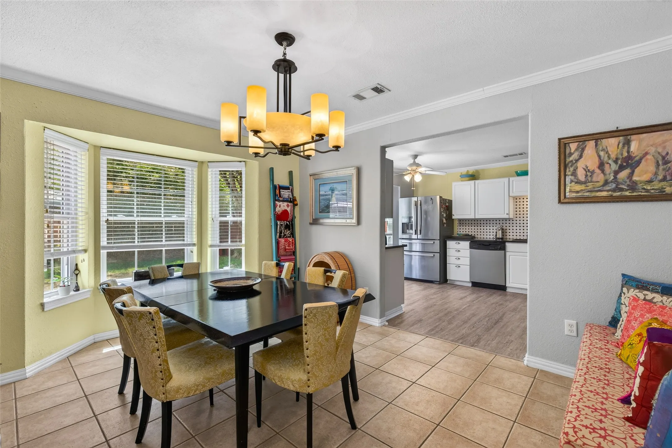 Single Family Residence For Sale in Henderson County , 109 Lilac Lane, Gun Barrel City, Texas 75156, 4 Bedroom, 3 Bathroom, 2 Garage spaces, 1,984 Sqft, built in 1966, mls#21386463, Real Estate Agent in Gun Barrel City, Homes For Sale in Henderson county, Homes For Sale in Gun Barrel City, Realtor in Gun Barrel City Texas, Real Estate Brokerage Independent Realty Texas, Luminita Cordes Realtor