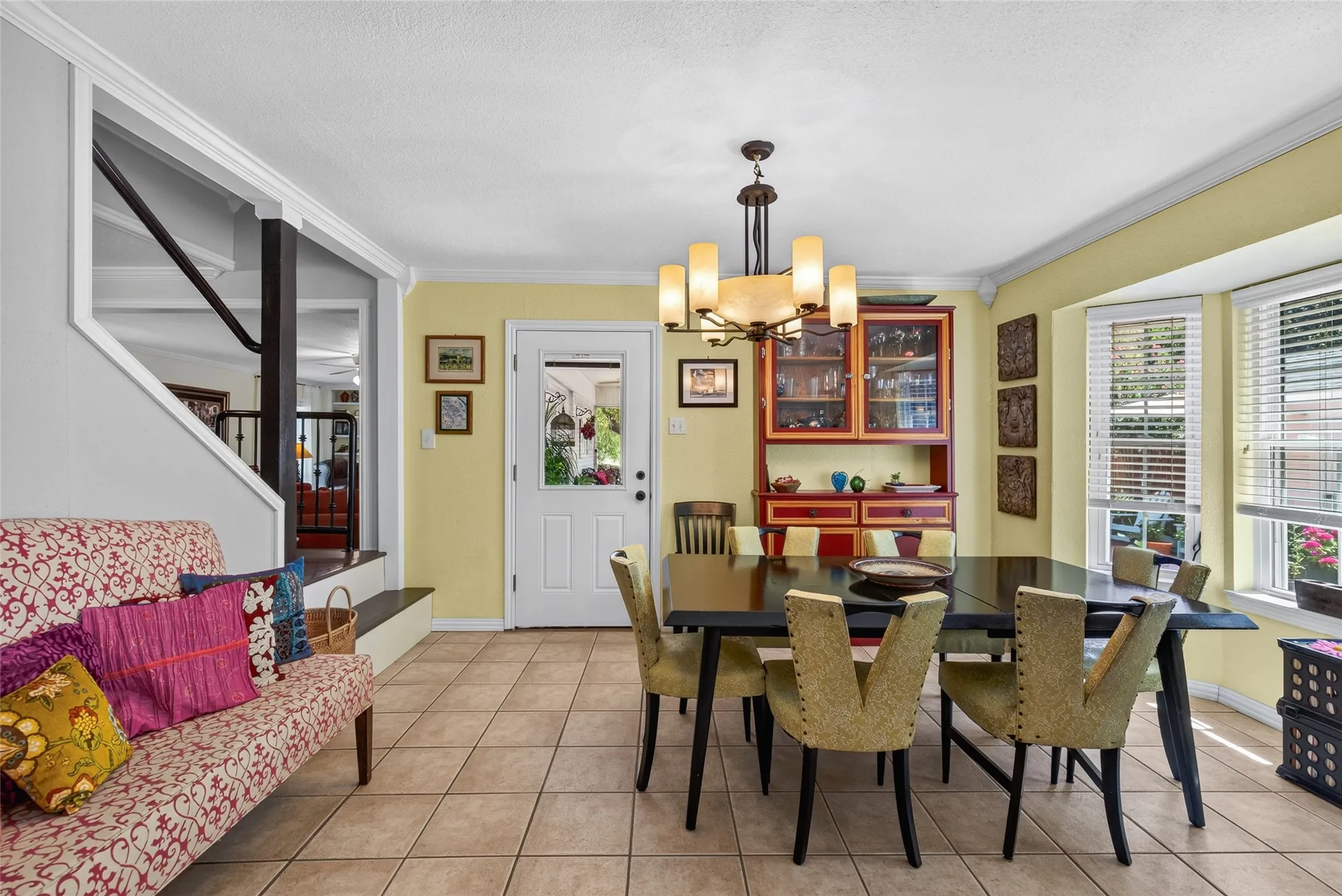 Single Family Residence For Sale in Henderson County , 109 Lilac Lane, Gun Barrel City, Texas 75156, 4 Bedroom, 3 Bathroom, 2 Garage spaces, 1,984 Sqft, built in 1966, mls#21386463, Real Estate Agent in Gun Barrel City, Homes For Sale in Henderson county, Homes For Sale in Gun Barrel City, Realtor in Gun Barrel City Texas, Real Estate Brokerage Independent Realty Texas, Luminita Cordes Realtor