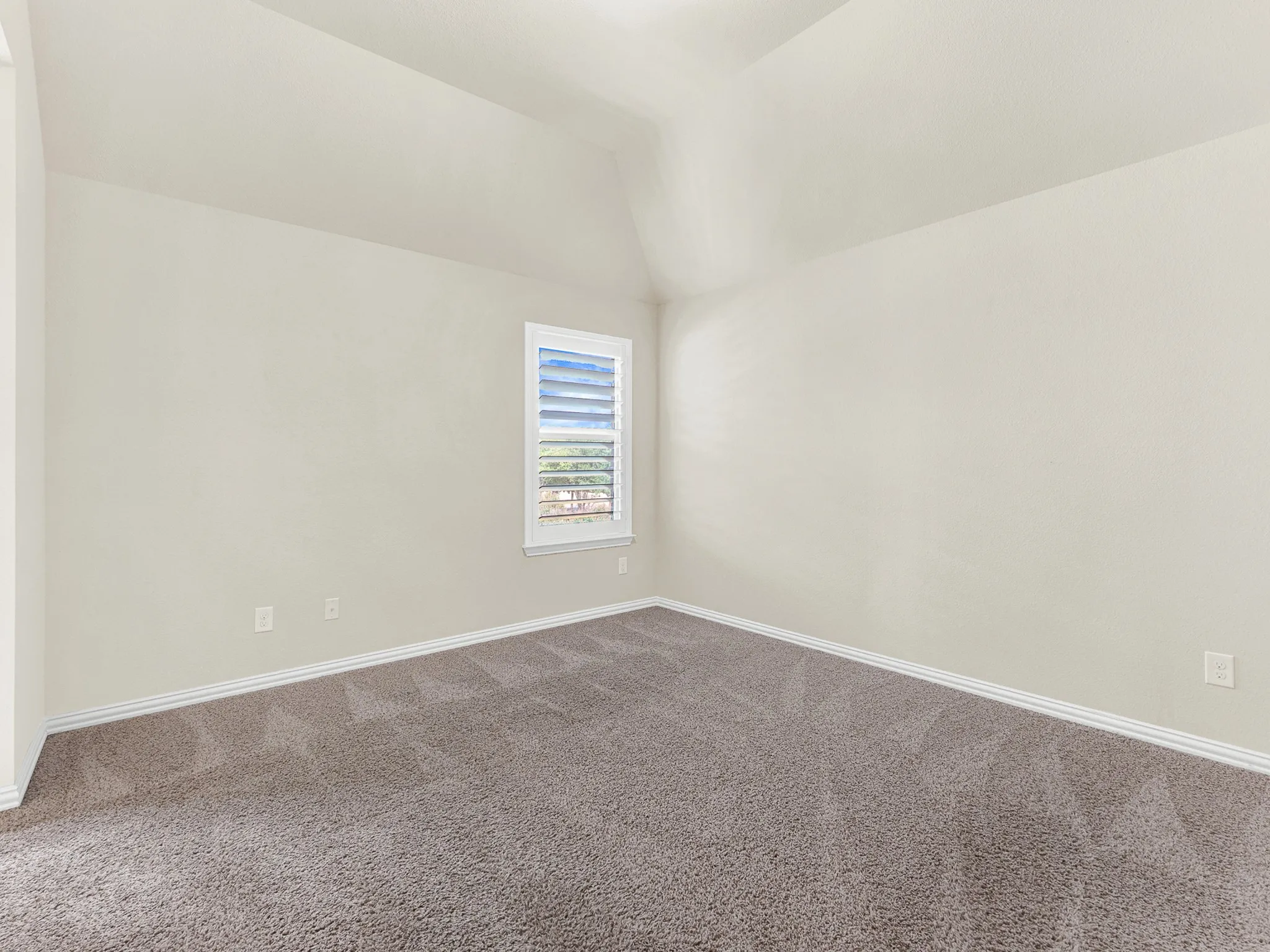 Single Family Residence For Sale in Collin County , 409 Daleport Drive, Murphy, Texas 75094, 5 Bedroom, 5 Bathroom, 3 Garage spaces, 4,162 Sqft, built in 2012, mls#21363504, Real Estate Agent in Murphy, Homes For Sale in Collin county, Homes For Sale in Murphy, Realtor in Murphy Texas, Real Estate Brokerage Independent Realty Texas, Luminita Cordes Realtor