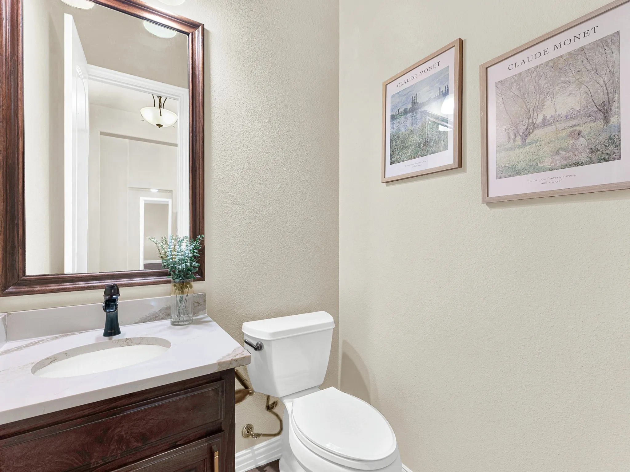 Single Family Residence For Sale in Collin County , 409 Daleport Drive, Murphy, Texas 75094, 5 Bedroom, 5 Bathroom, 3 Garage spaces, 4,162 Sqft, built in 2012, mls#21363504, Real Estate Agent in Murphy, Homes For Sale in Collin county, Homes For Sale in Murphy, Realtor in Murphy Texas, Real Estate Brokerage Independent Realty Texas, Luminita Cordes Realtor