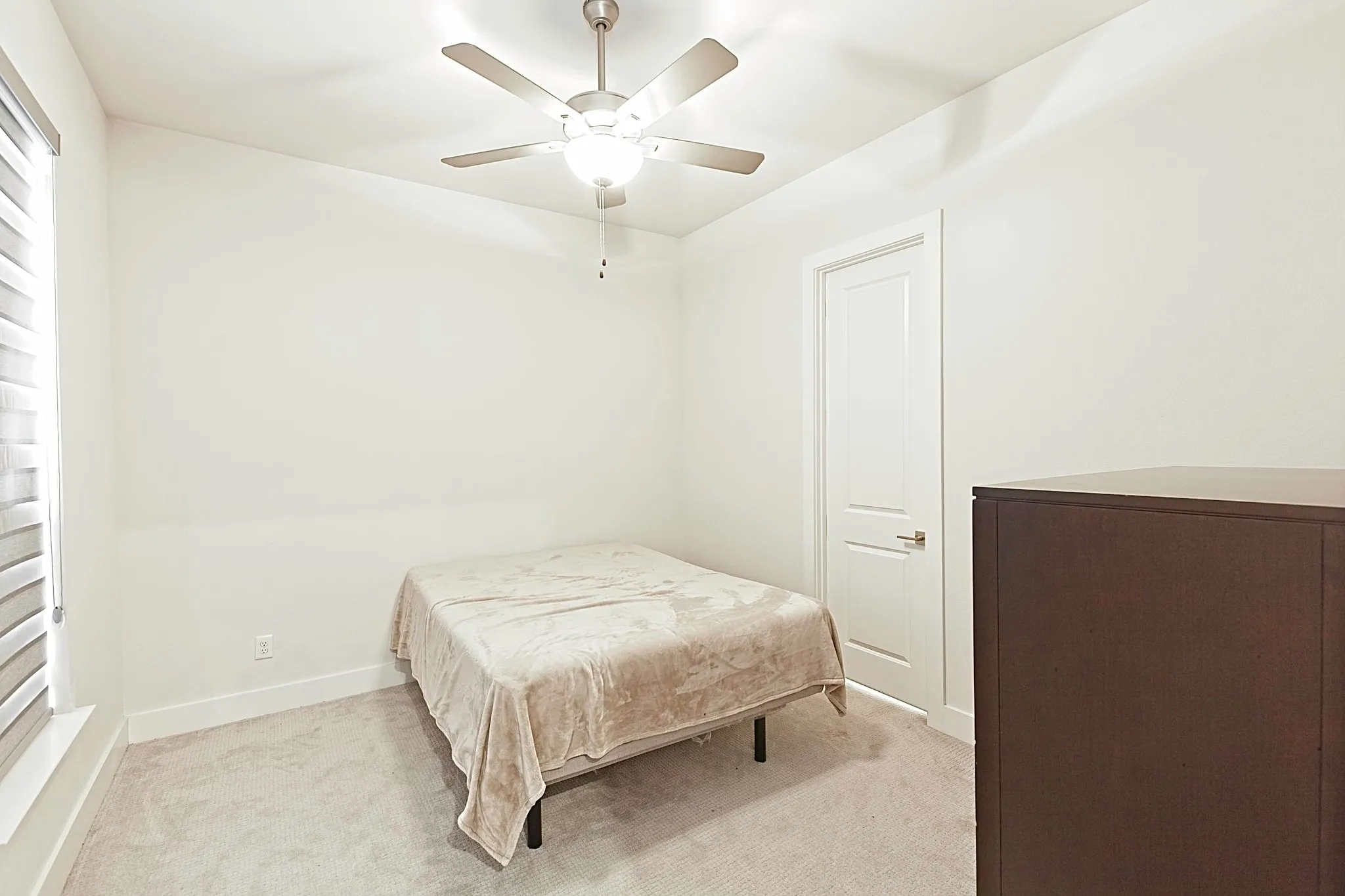 Single Family Residence For Rent in Collin County , 3041 Gaulding Drive, Prosper, Texas 75078, 4 Bedroom, 5 Bathroom, 3 Garage spaces, 3,879 Sqft, built in 2021, mls#21390432, Real Estate Agent in Prosper, Homes For Rent in Collin county, Homes For Rent in Prosper, Realtor in Prosper Texas, Real Estate Brokerage Independent Realty Texas, Luminita Cordes Realtor