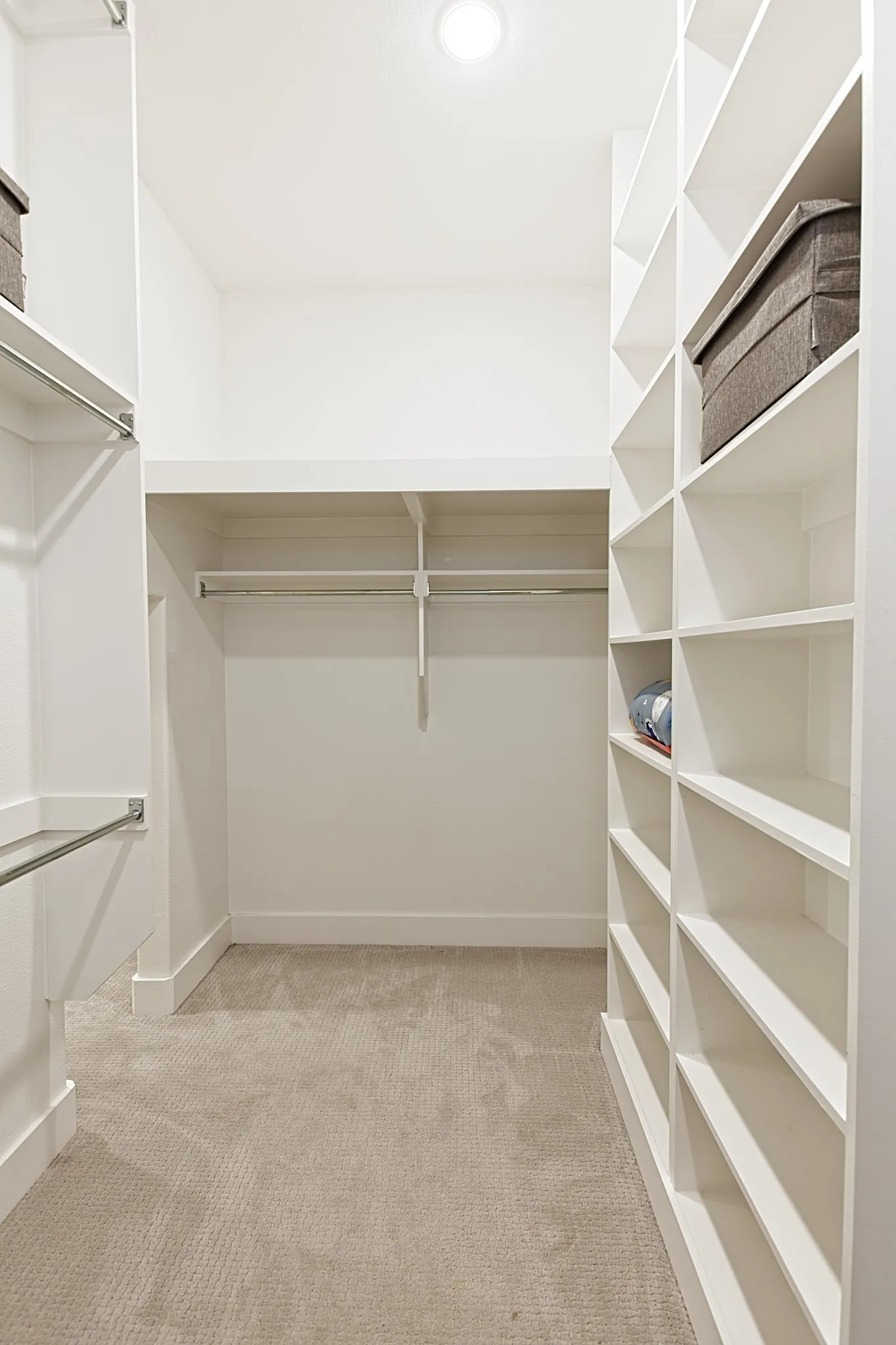 Single Family Residence For Rent in Collin County , 3041 Gaulding Drive, Prosper, Texas 75078, 4 Bedroom, 5 Bathroom, 3 Garage spaces, 3,879 Sqft, built in 2021, mls#21390432, Real Estate Agent in Prosper, Homes For Rent in Collin county, Homes For Rent in Prosper, Realtor in Prosper Texas, Real Estate Brokerage Independent Realty Texas, Luminita Cordes Realtor