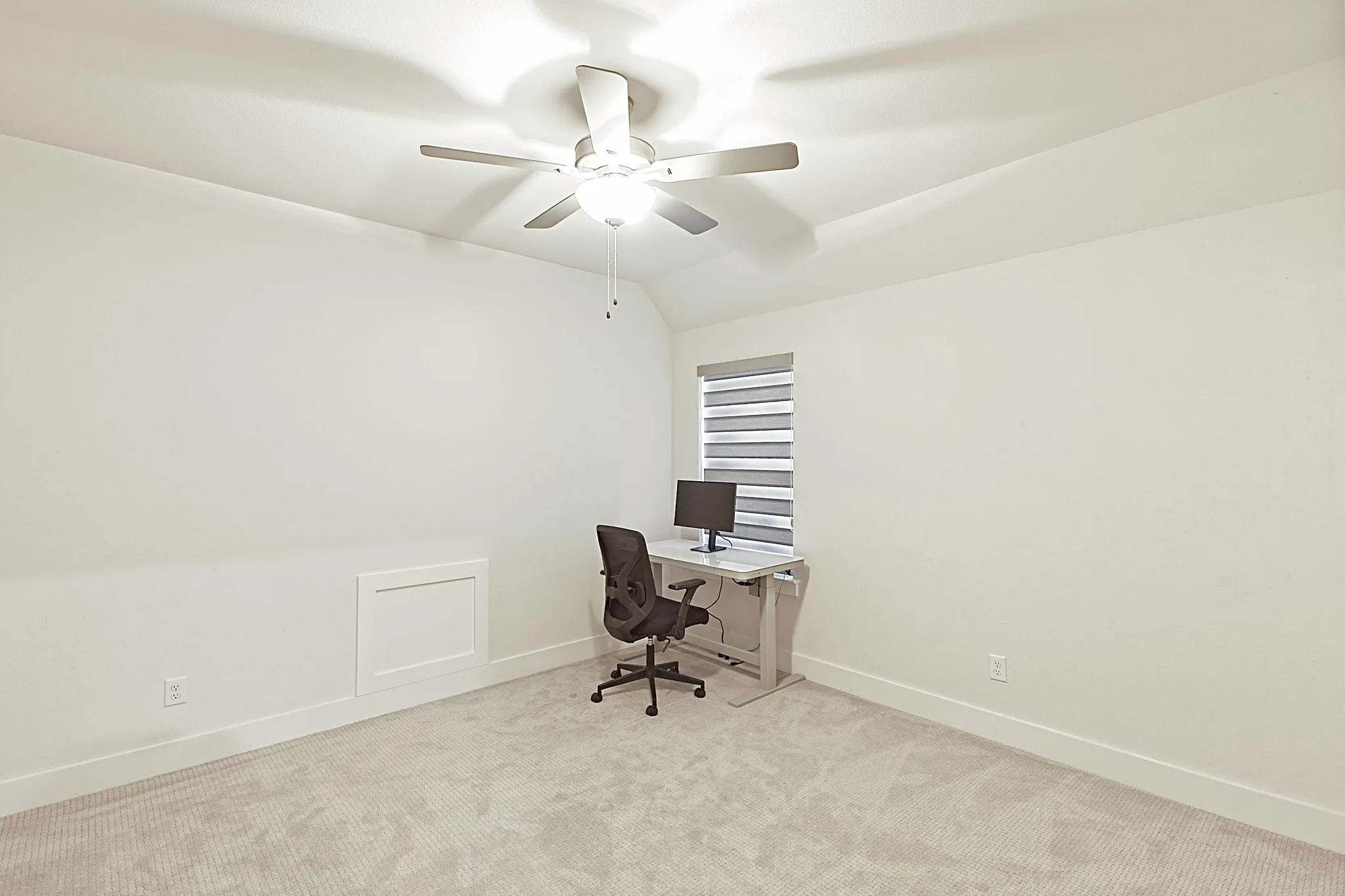 Single Family Residence For Rent in Collin County , 3041 Gaulding Drive, Prosper, Texas 75078, 4 Bedroom, 5 Bathroom, 3 Garage spaces, 3,879 Sqft, built in 2021, mls#21390432, Real Estate Agent in Prosper, Homes For Rent in Collin county, Homes For Rent in Prosper, Realtor in Prosper Texas, Real Estate Brokerage Independent Realty Texas, Luminita Cordes Realtor