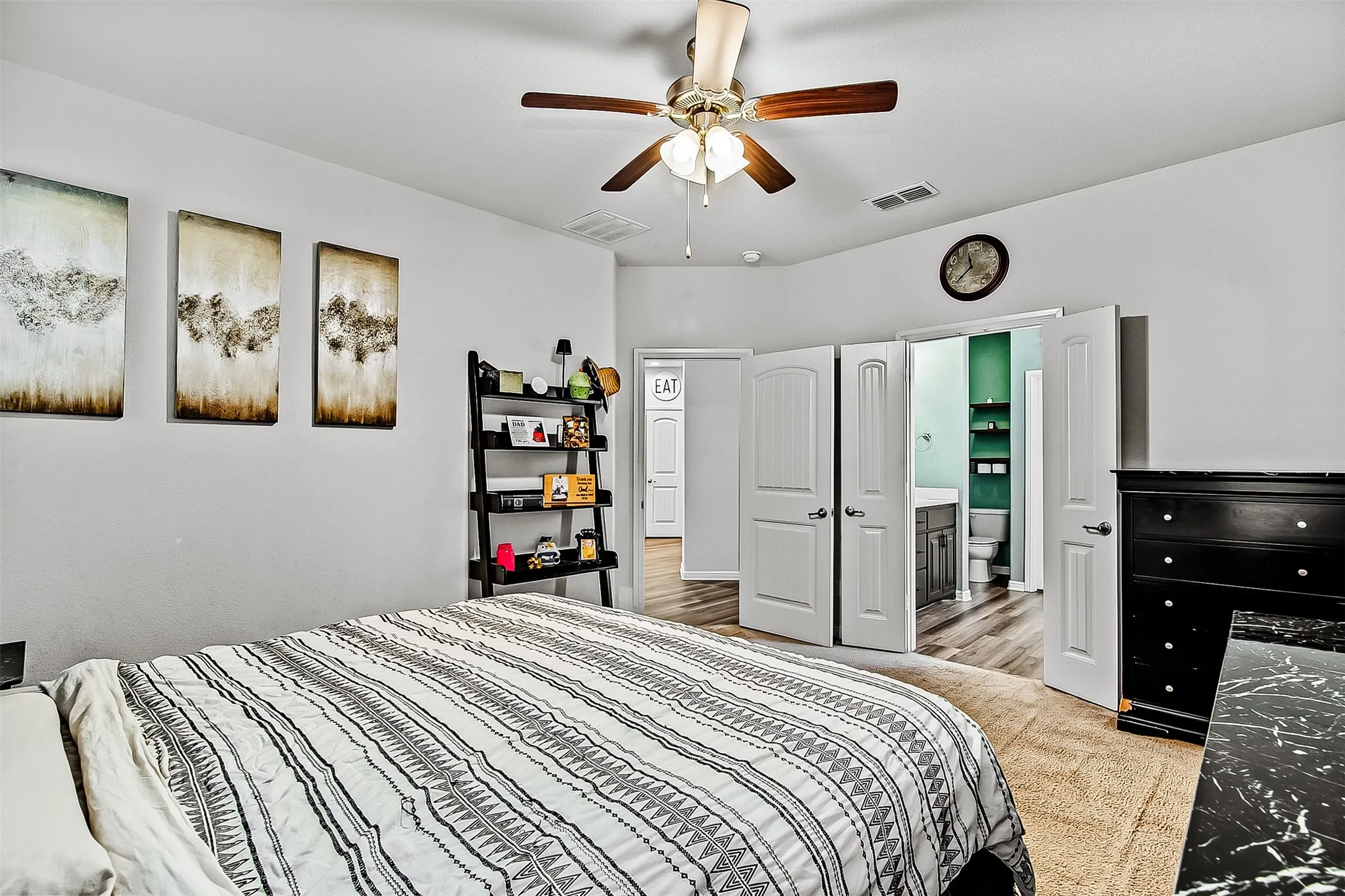 Single Family Residence For Sale in Tarrant County , 825 Key Deer Drive, Fort Worth, Texas 76028, 3 Bedroom, 2 Bathroom, 2 Garage spaces, 1,802 Sqft, built in 2019, mls#21389312, Real Estate Agent in Fort Worth, Homes For Sale in Tarrant county, Homes For Sale in Fort Worth, Realtor in Fort Worth Texas, Real Estate Brokerage Independent Realty Texas, Luminita Cordes Realtor