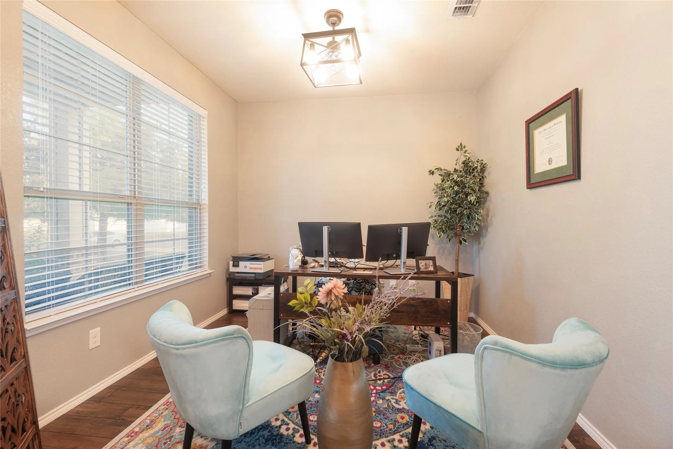 Single Family Residence For Sale in Denton County , 708 Whitemarsh Drive, Aubrey, Texas 76227, 4 Bedroom, 3 Bathroom, 2 Garage spaces, 2,049 Sqft, built in 2015, mls#21383993, Real Estate Agent in Aubrey, Homes For Sale in Denton county, Homes For Sale in Aubrey, Realtor in Aubrey Texas, Real Estate Brokerage Independent Realty Texas, Luminita Cordes Realtor