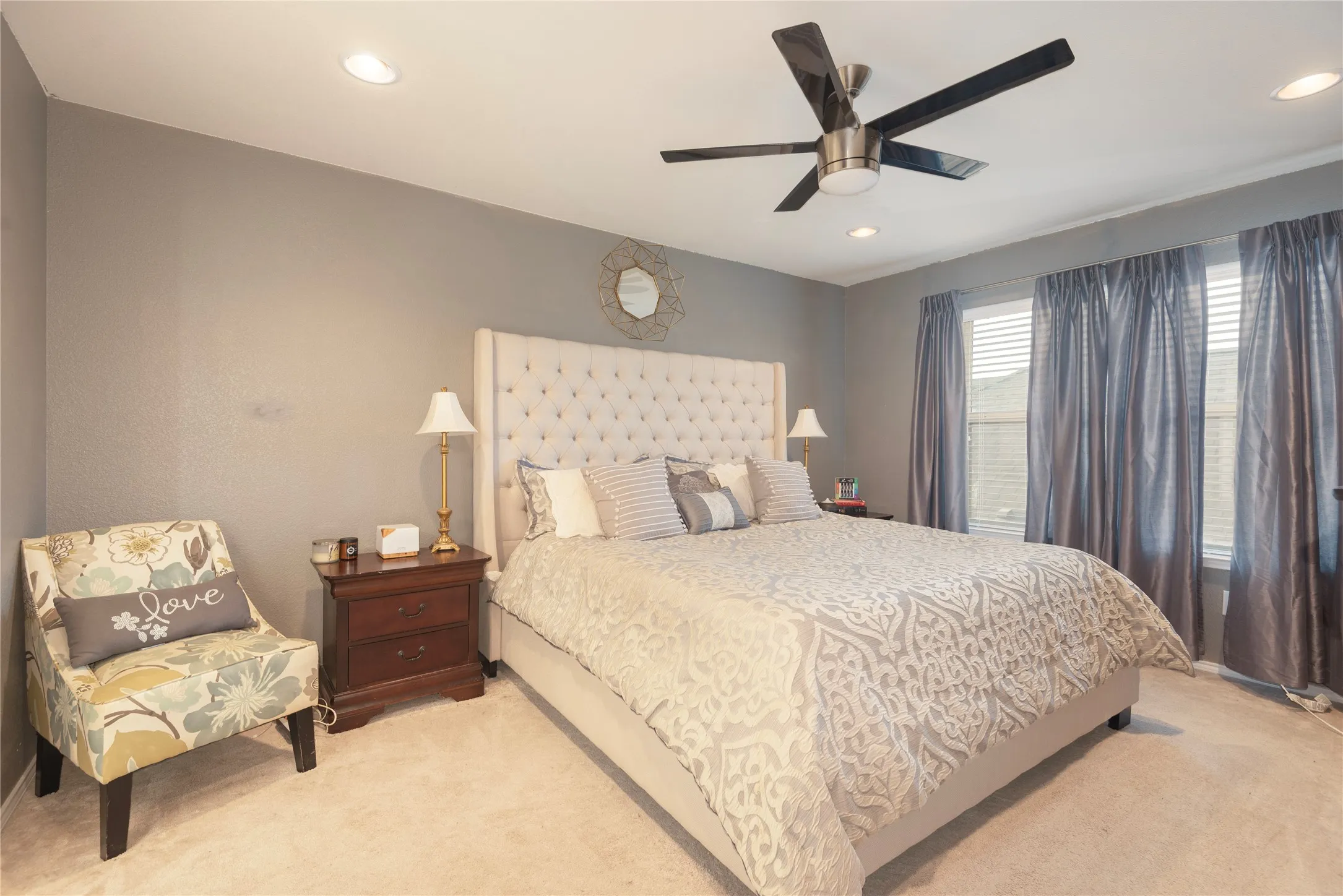 Single Family Residence For Sale in Denton County , 708 Whitemarsh Drive, Aubrey, Texas 76227, 4 Bedroom, 3 Bathroom, 2 Garage spaces, 2,049 Sqft, built in 2015, mls#21383993, Real Estate Agent in Aubrey, Homes For Sale in Denton county, Homes For Sale in Aubrey, Realtor in Aubrey Texas, Real Estate Brokerage Independent Realty Texas, Luminita Cordes Realtor
