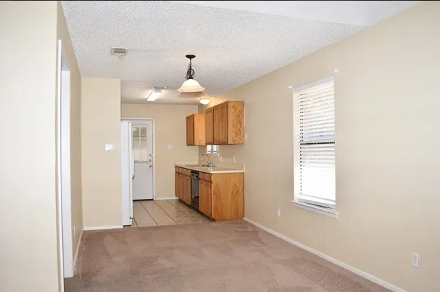 Duplex For Rent in Tarrant County , 7009 Overton Park, North Richland Hills, Texas 76182, 3 Bedroom, 2 Bathroom, Garage spaces, 2,240 Sqft, built in 1984, mls#21390236, Real Estate Agent in North Richland Hills, Homes For Rent in Tarrant county, Homes For Rent in North Richland Hills, Realtor in North Richland Hills Texas, Real Estate Brokerage Independent Realty Texas, Luminita Cordes Realtor