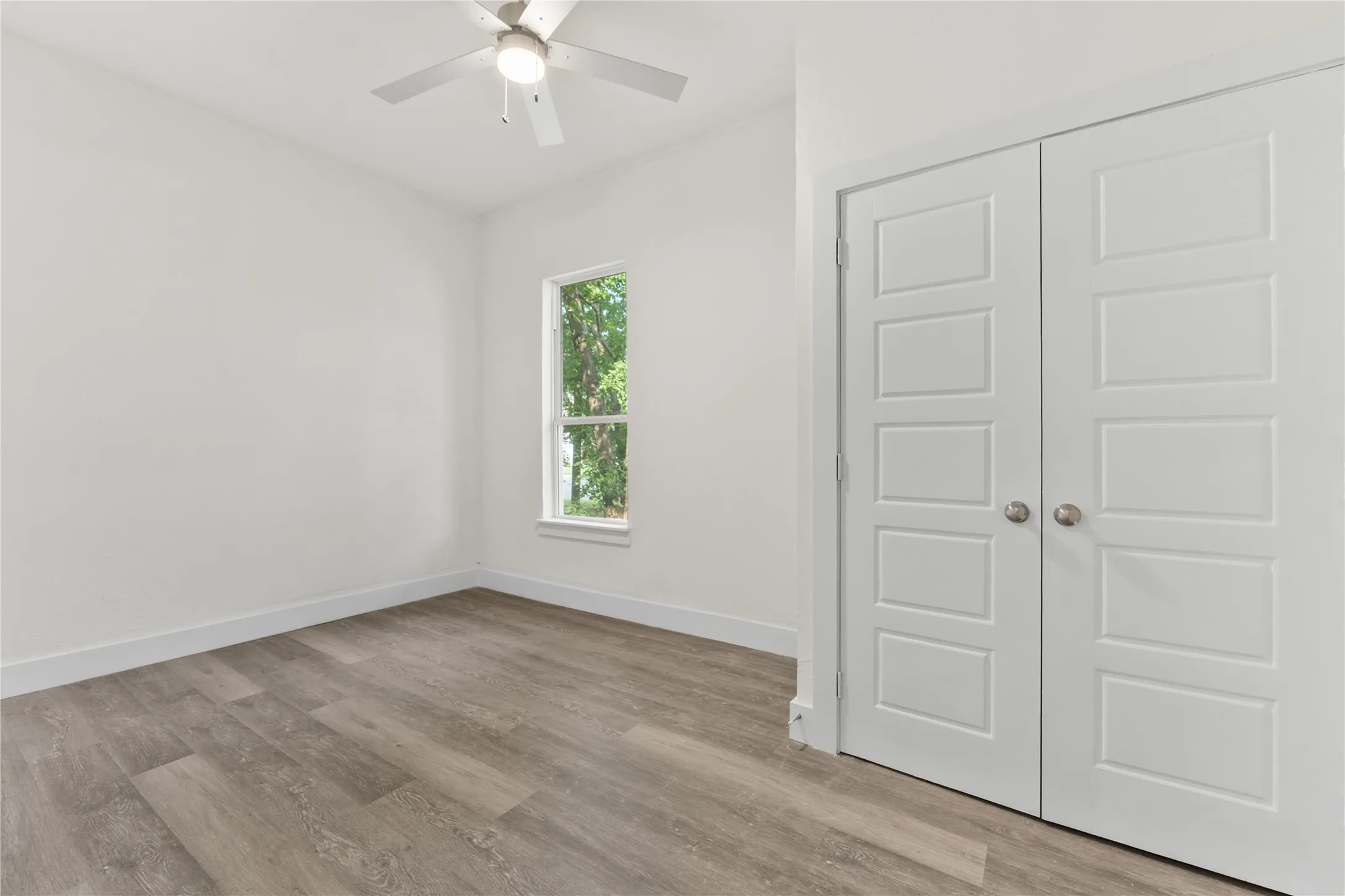 Single Family Residence For Sale in Mc Lennan County , 1601 N 11TH Street, Waco, Texas 76707, 3 Bedroom, 2 Bathroom, Garage spaces, 1,568 Sqft, built in 1920, mls#21388721, Real Estate Agent in Waco, Homes For Sale in Mc Lennan county, Homes For Sale in Waco, Realtor in Waco Texas, Real Estate Brokerage Independent Realty Texas, Luminita Cordes Realtor