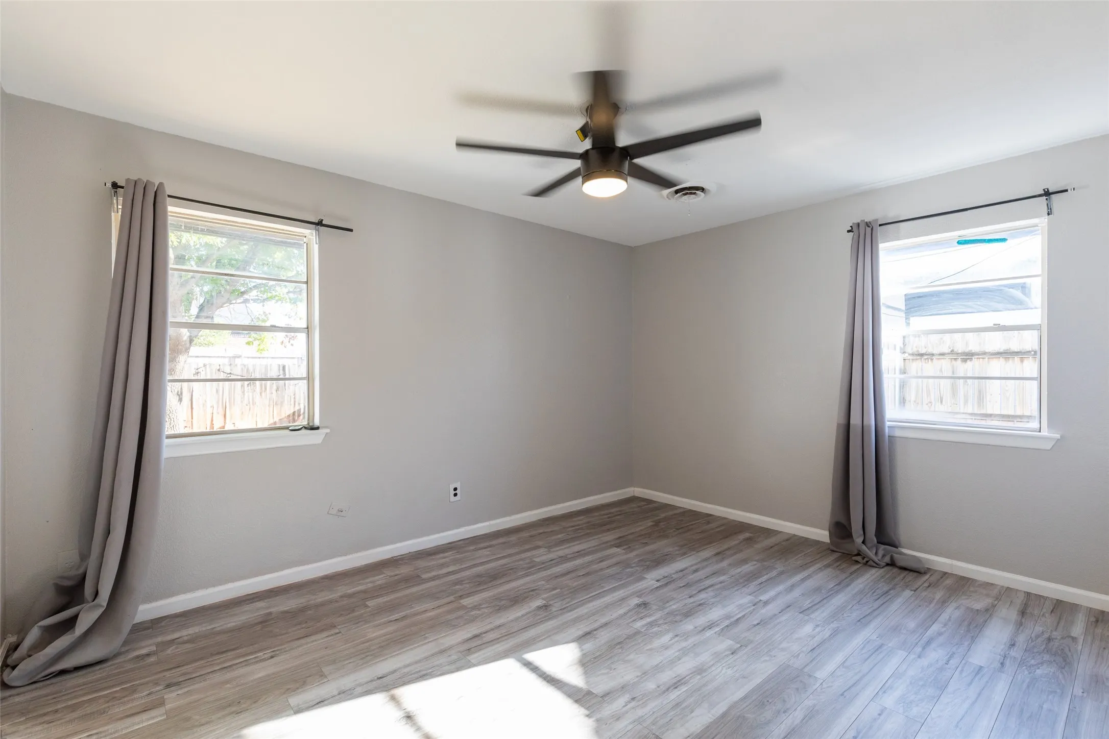 Single Family Residence For Sale in Taylor County , 4526 Don Juan Street, Abilene, Texas 79605, 4 Bedroom, 2 Bathroom, Garage spaces, 1,798 Sqft, built in 1959, mls#21389166, Real Estate Agent in Abilene, Homes For Sale in Taylor county, Homes For Sale in Abilene, Realtor in Abilene Texas, Real Estate Brokerage Independent Realty Texas, Luminita Cordes Realtor