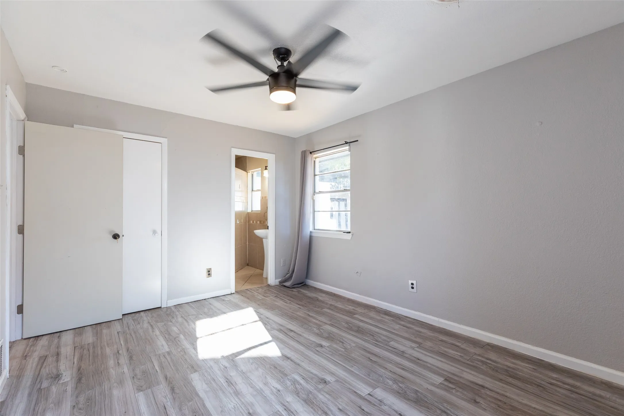 Single Family Residence For Sale in Taylor County , 4526 Don Juan Street, Abilene, Texas 79605, 4 Bedroom, 2 Bathroom, Garage spaces, 1,798 Sqft, built in 1959, mls#21389166, Real Estate Agent in Abilene, Homes For Sale in Taylor county, Homes For Sale in Abilene, Realtor in Abilene Texas, Real Estate Brokerage Independent Realty Texas, Luminita Cordes Realtor