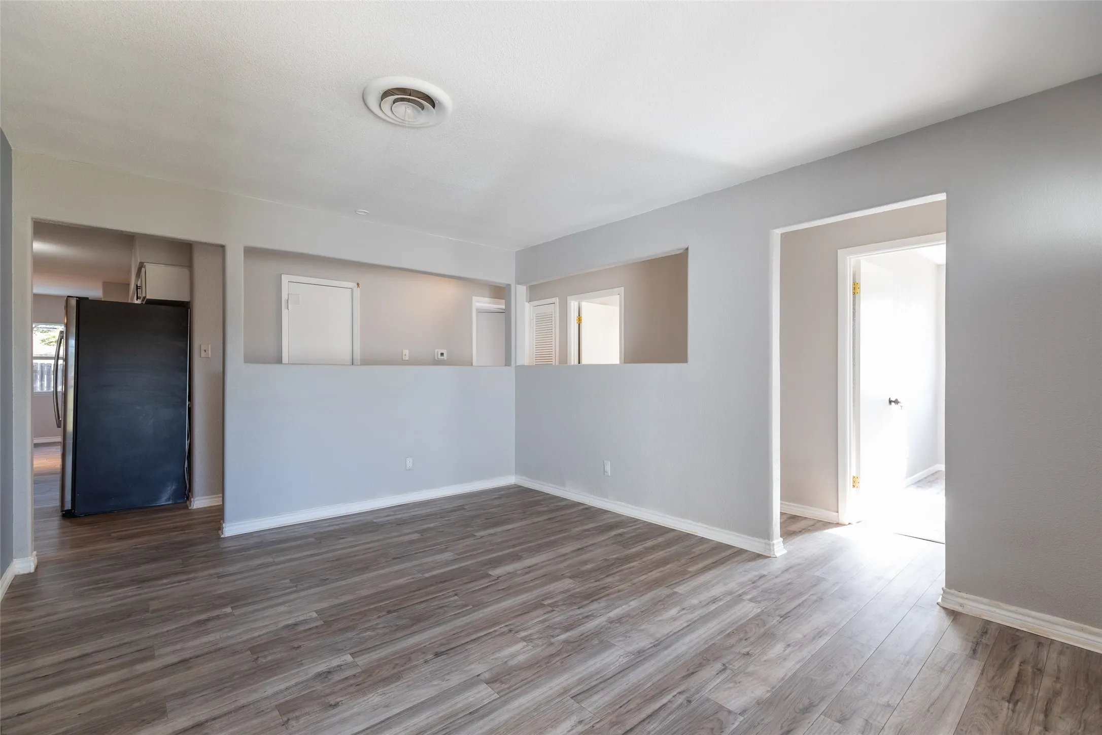 Single Family Residence For Sale in Taylor County , 4526 Don Juan Street, Abilene, Texas 79605, 4 Bedroom, 2 Bathroom, Garage spaces, 1,798 Sqft, built in 1959, mls#21389166, Real Estate Agent in Abilene, Homes For Sale in Taylor county, Homes For Sale in Abilene, Realtor in Abilene Texas, Real Estate Brokerage Independent Realty Texas, Luminita Cordes Realtor