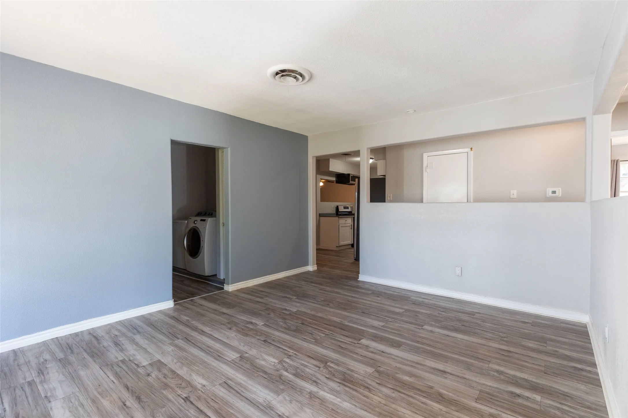 Single Family Residence For Sale in Taylor County , 4526 Don Juan Street, Abilene, Texas 79605, 4 Bedroom, 2 Bathroom, Garage spaces, 1,798 Sqft, built in 1959, mls#21389166, Real Estate Agent in Abilene, Homes For Sale in Taylor county, Homes For Sale in Abilene, Realtor in Abilene Texas, Real Estate Brokerage Independent Realty Texas, Luminita Cordes Realtor