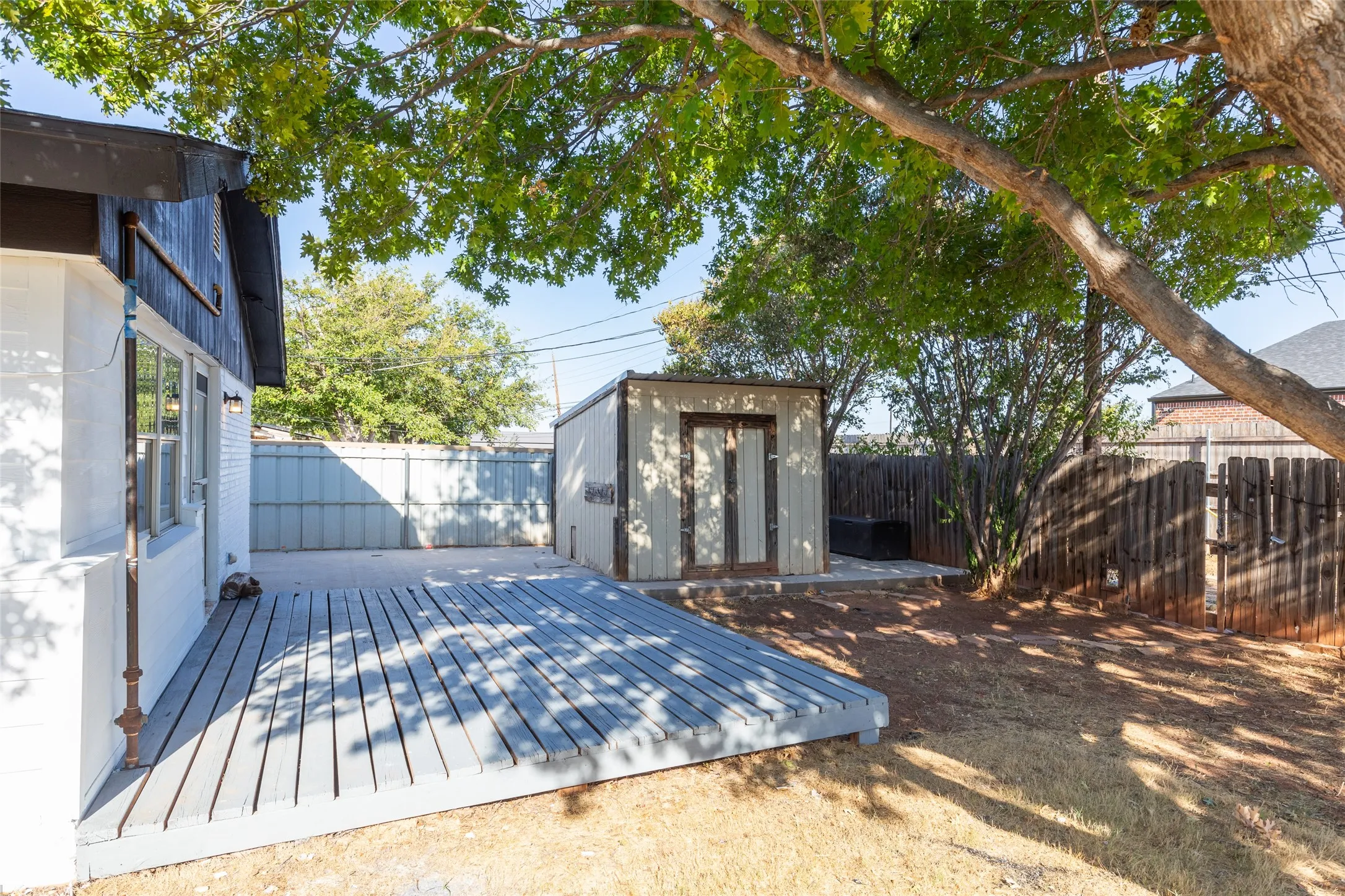 Single Family Residence For Sale in Taylor County , 4526 Don Juan Street, Abilene, Texas 79605, 4 Bedroom, 2 Bathroom, Garage spaces, 1,798 Sqft, built in 1959, mls#21389166, Real Estate Agent in Abilene, Homes For Sale in Taylor county, Homes For Sale in Abilene, Realtor in Abilene Texas, Real Estate Brokerage Independent Realty Texas, Luminita Cordes Realtor