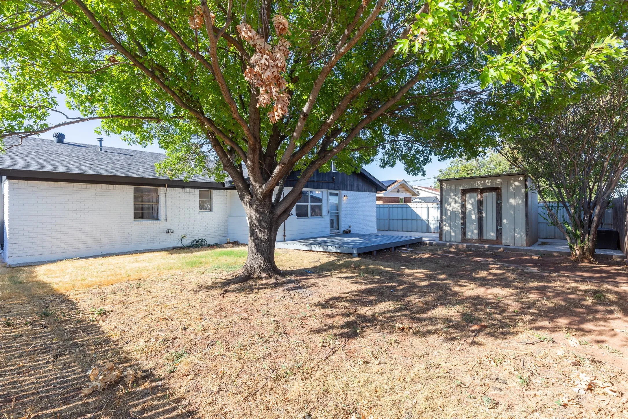 Single Family Residence For Sale in Taylor County , 4526 Don Juan Street, Abilene, Texas 79605, 4 Bedroom, 2 Bathroom, Garage spaces, 1,798 Sqft, built in 1959, mls#21389166, Real Estate Agent in Abilene, Homes For Sale in Taylor county, Homes For Sale in Abilene, Realtor in Abilene Texas, Real Estate Brokerage Independent Realty Texas, Luminita Cordes Realtor