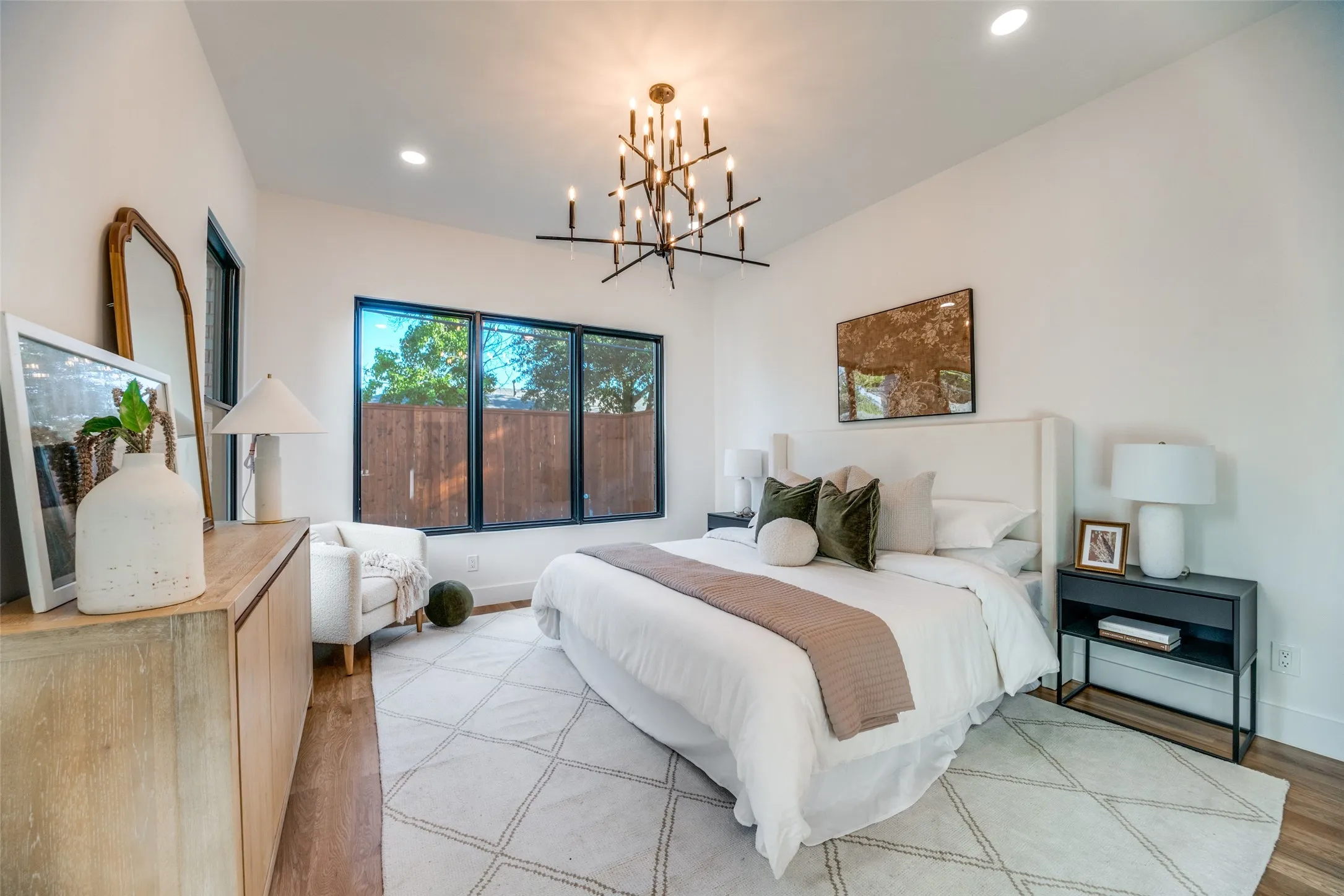 Single Family Residence For Sale in Dallas County , 10641 Larchfield Lane, Dallas, Texas 75238, 5 Bedroom, 5 Bathroom, 2 Garage spaces, 3,612 Sqft, built in 2025, mls#21390430, Real Estate Agent in Dallas, Homes For Sale in Dallas county, Homes For Sale in Dallas, Realtor in Dallas Texas, Real Estate Brokerage Independent Realty Texas, Luminita Cordes Realtor