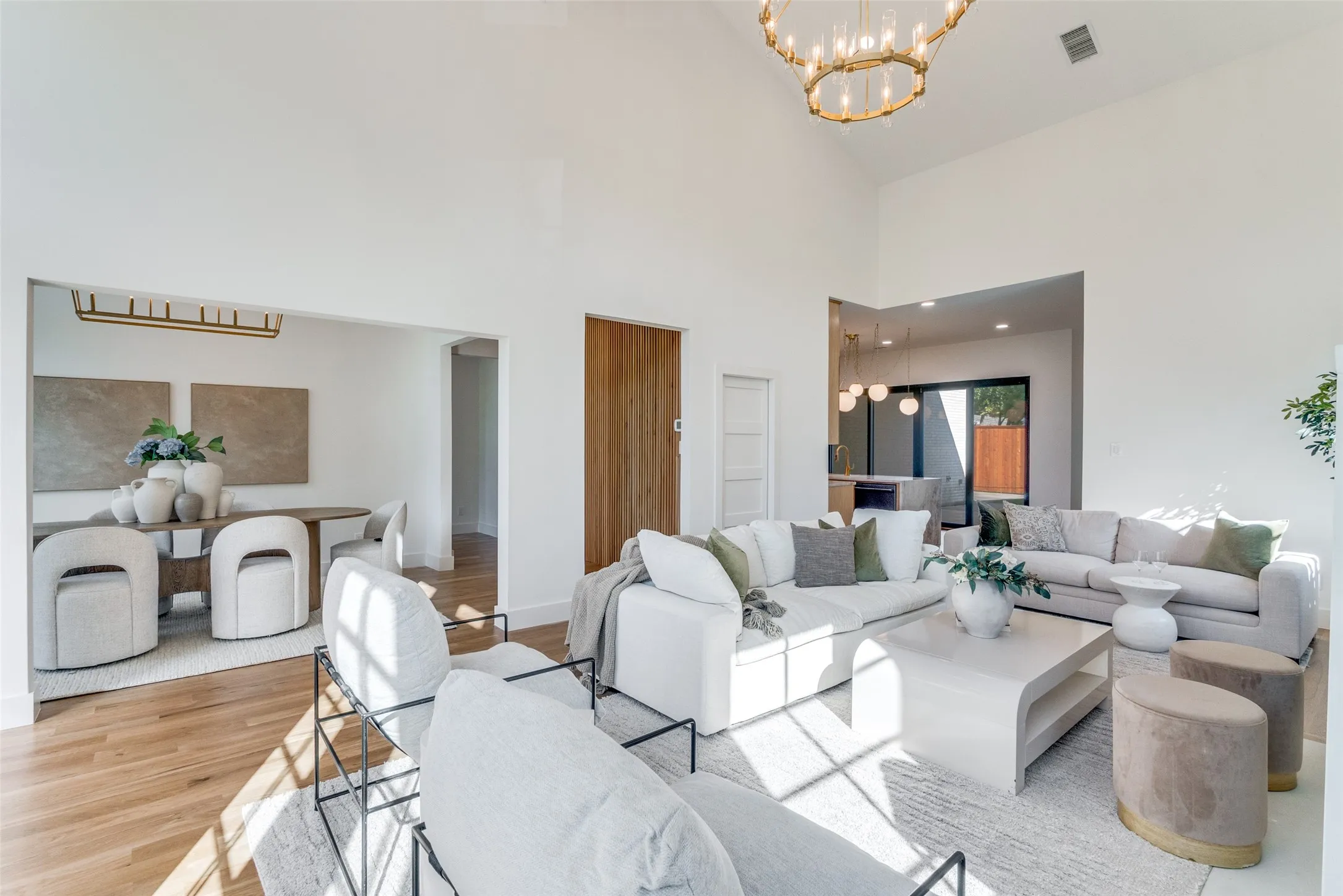 Single Family Residence For Sale in Dallas County , 10641 Larchfield Lane, Dallas, Texas 75238, 5 Bedroom, 5 Bathroom, 2 Garage spaces, 3,612 Sqft, built in 2025, mls#21390430, Real Estate Agent in Dallas, Homes For Sale in Dallas county, Homes For Sale in Dallas, Realtor in Dallas Texas, Real Estate Brokerage Independent Realty Texas, Luminita Cordes Realtor