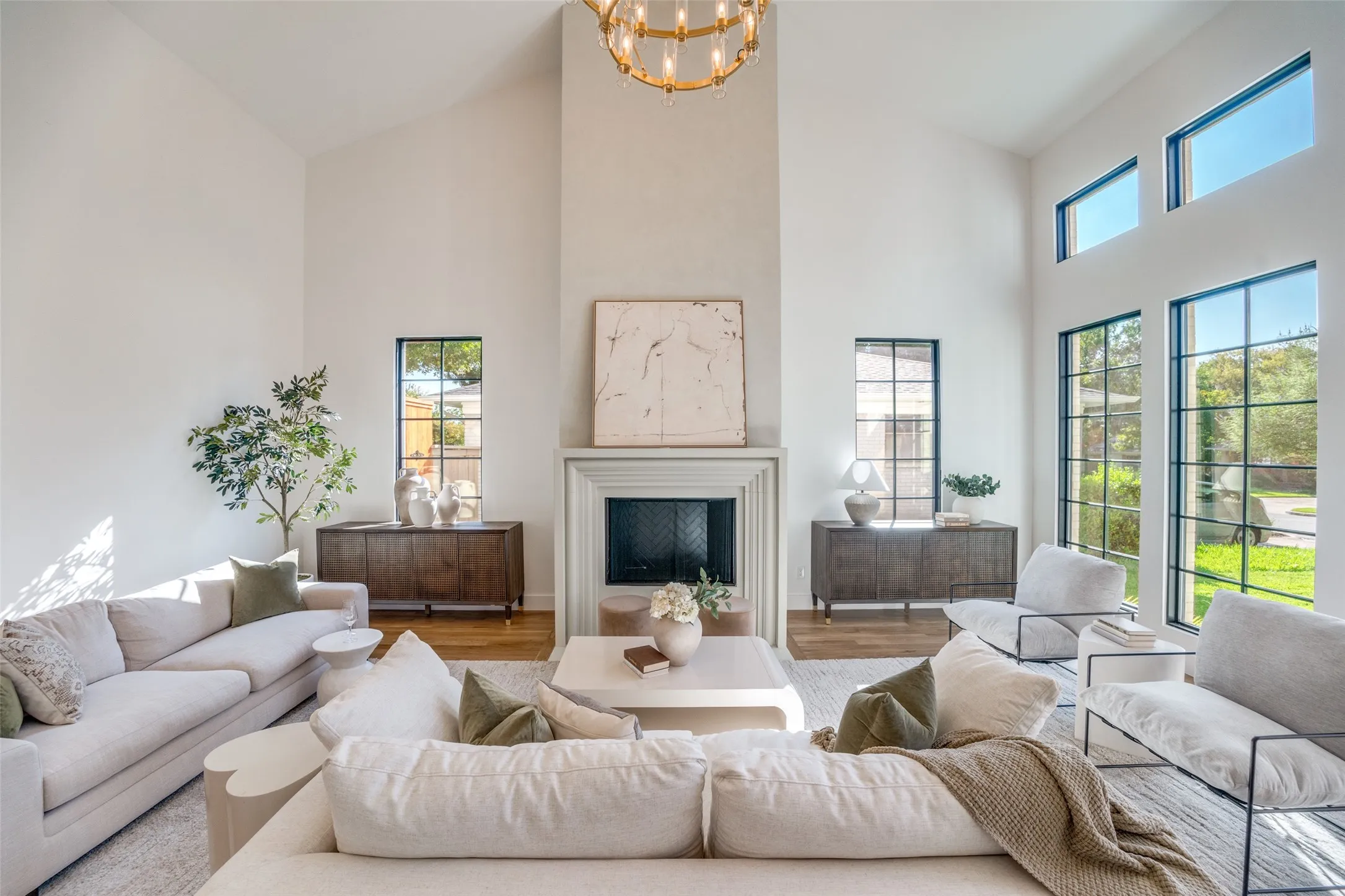 Single Family Residence For Sale