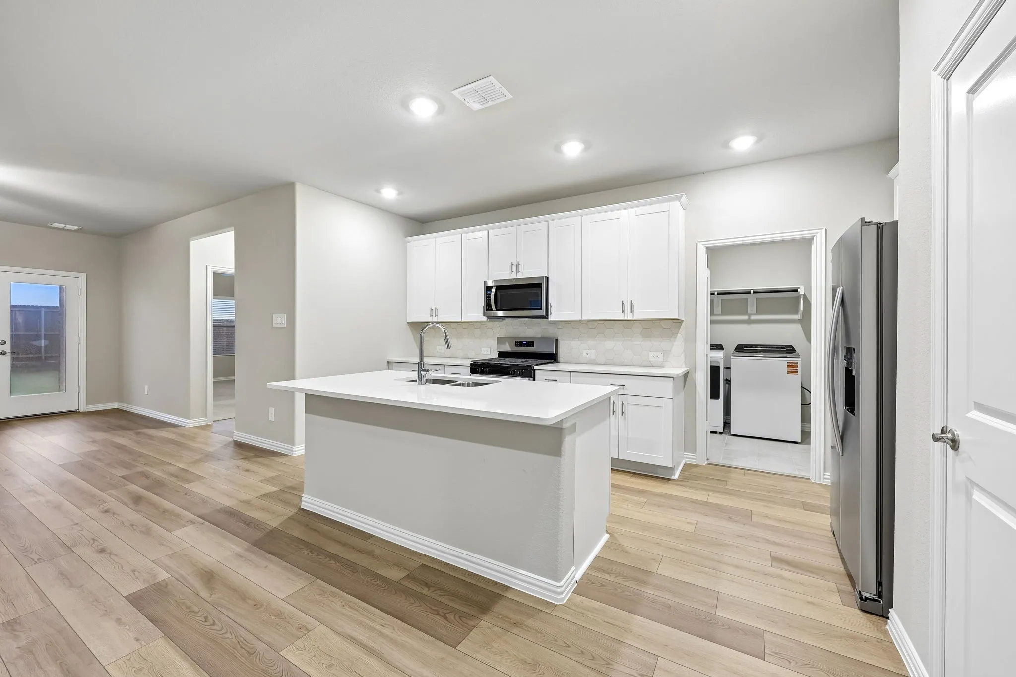 Photo is not of the actual home, but is an inspirational photo of builder’s model home and may depict options, furnishings, and/or decorator features that are not included.