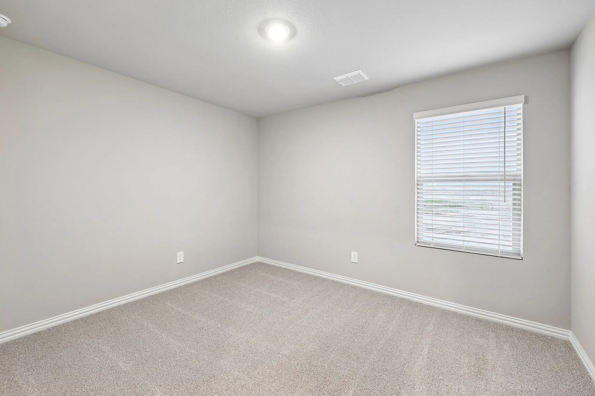 Photo is not of the actual home, but is an inspirational photo of builder’s model home and may depict options, furnishings, and/or decorator features that are not included.