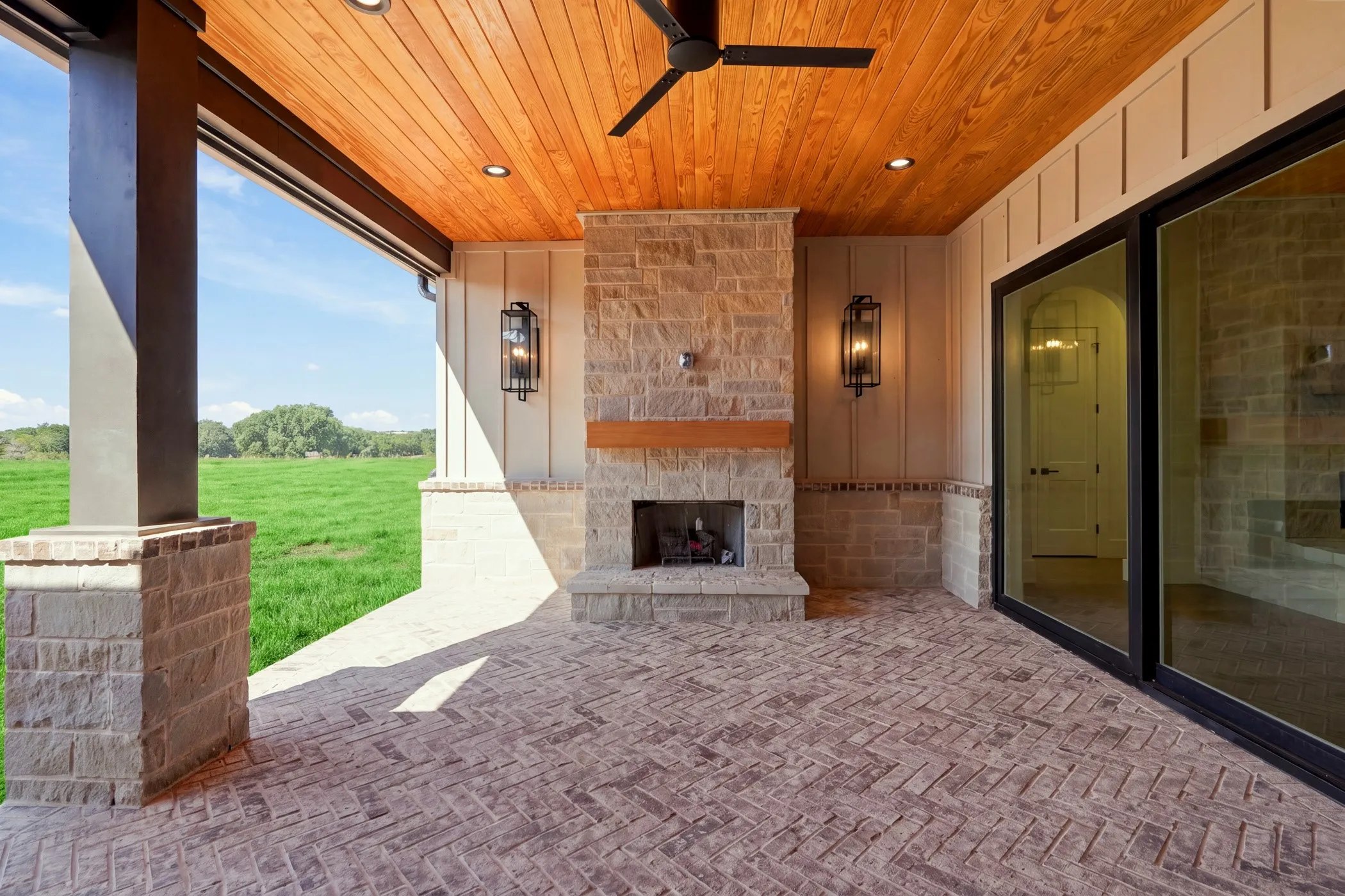 Single Family Residence For Sale in Parker County , 157 Cartwright Road, Weatherford, Texas 76087, 4 Bedroom, 4 Bathroom, 3 Garage spaces, 3,263 Sqft, built in 2026, mls#21389924, Real Estate Agent in Weatherford, Homes For Sale in Parker county, Homes For Sale in Weatherford, Realtor in Weatherford Texas, Real Estate Brokerage Independent Realty Texas, Luminita Cordes Realtor
