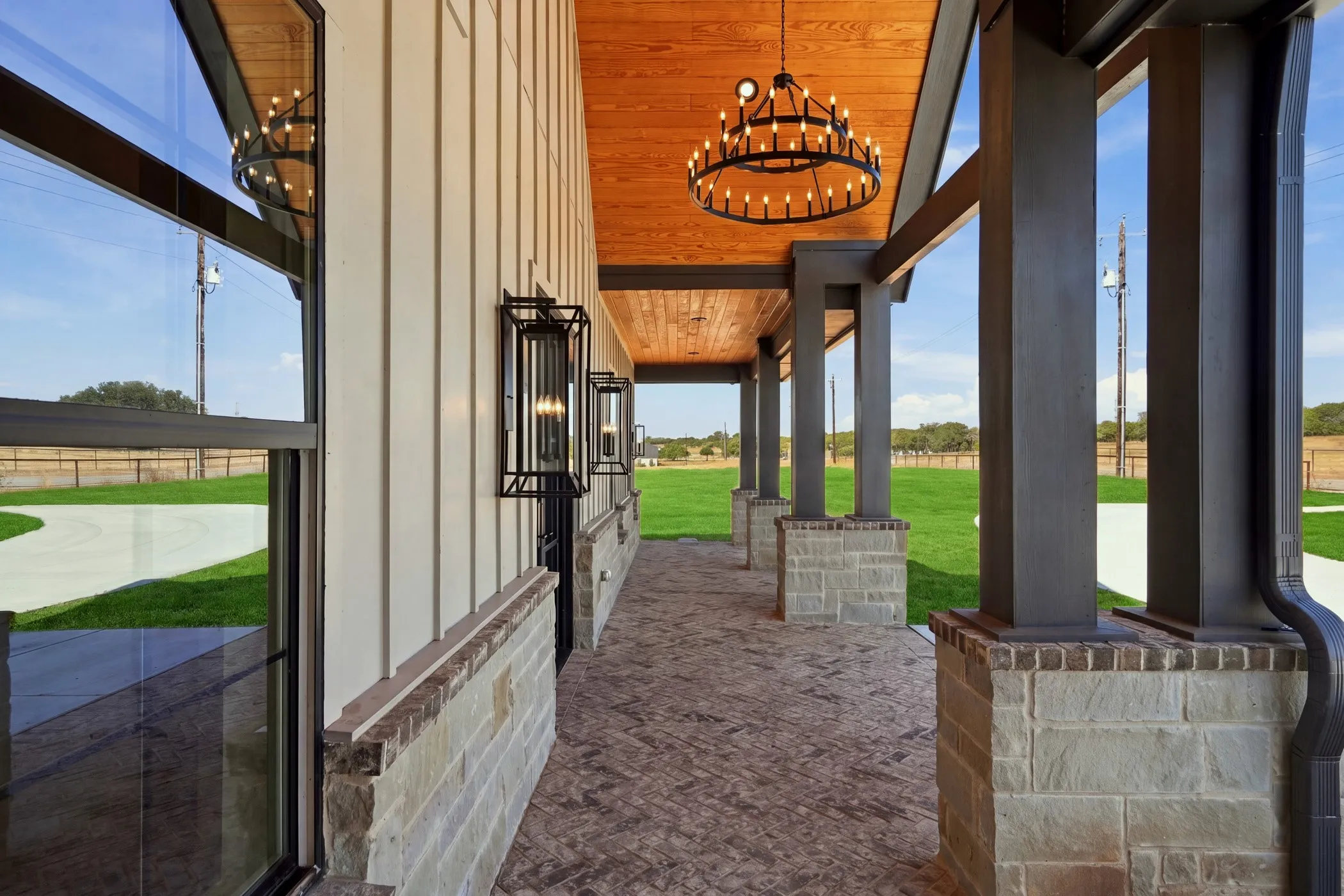 Single Family Residence For Sale in Parker County , 157 Cartwright Road, Weatherford, Texas 76087, 4 Bedroom, 4 Bathroom, 3 Garage spaces, 3,263 Sqft, built in 2026, mls#21389924, Real Estate Agent in Weatherford, Homes For Sale in Parker county, Homes For Sale in Weatherford, Realtor in Weatherford Texas, Real Estate Brokerage Independent Realty Texas, Luminita Cordes Realtor